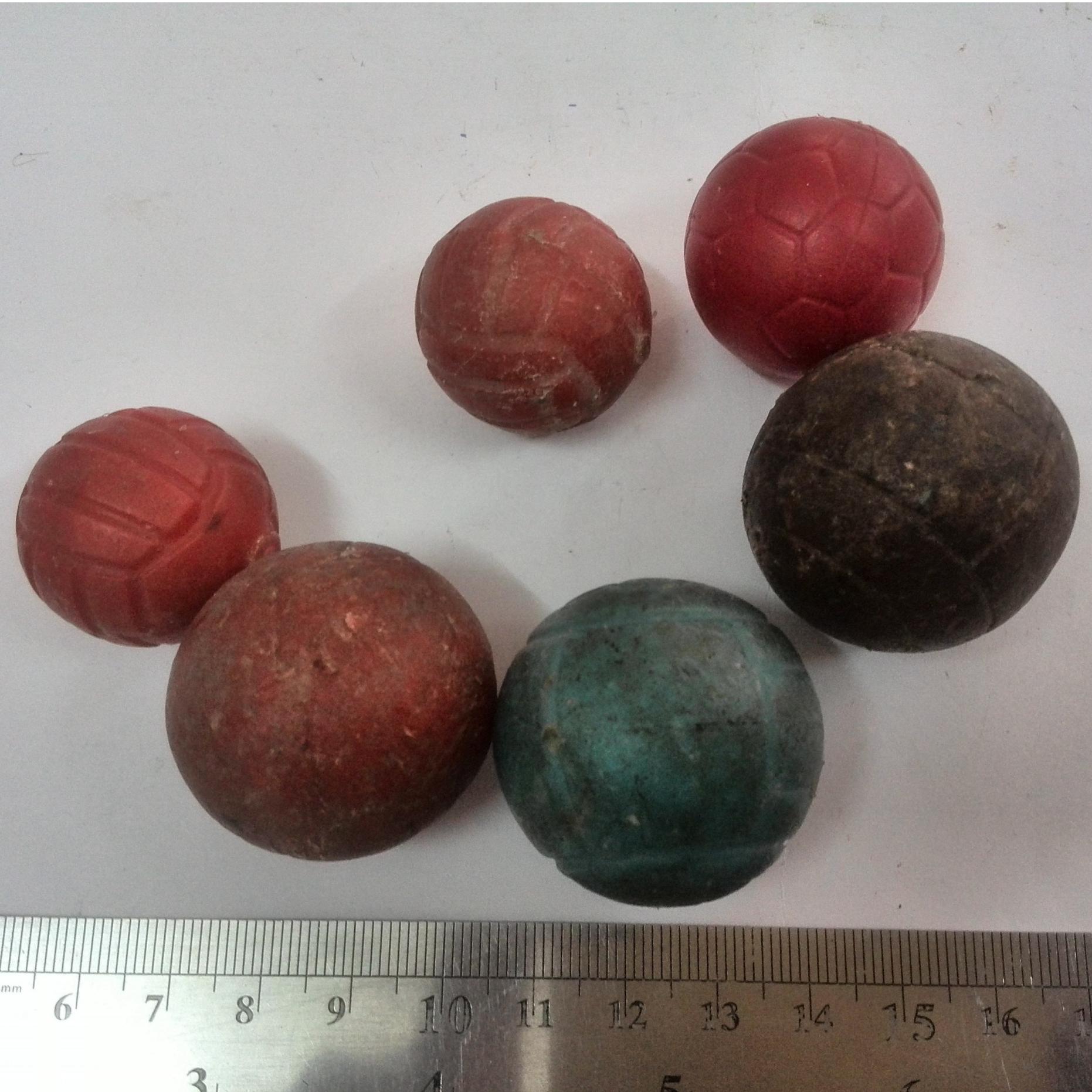 توپ های فوتبال دستی 6 عدد(فروشگاه سیدمجرد)