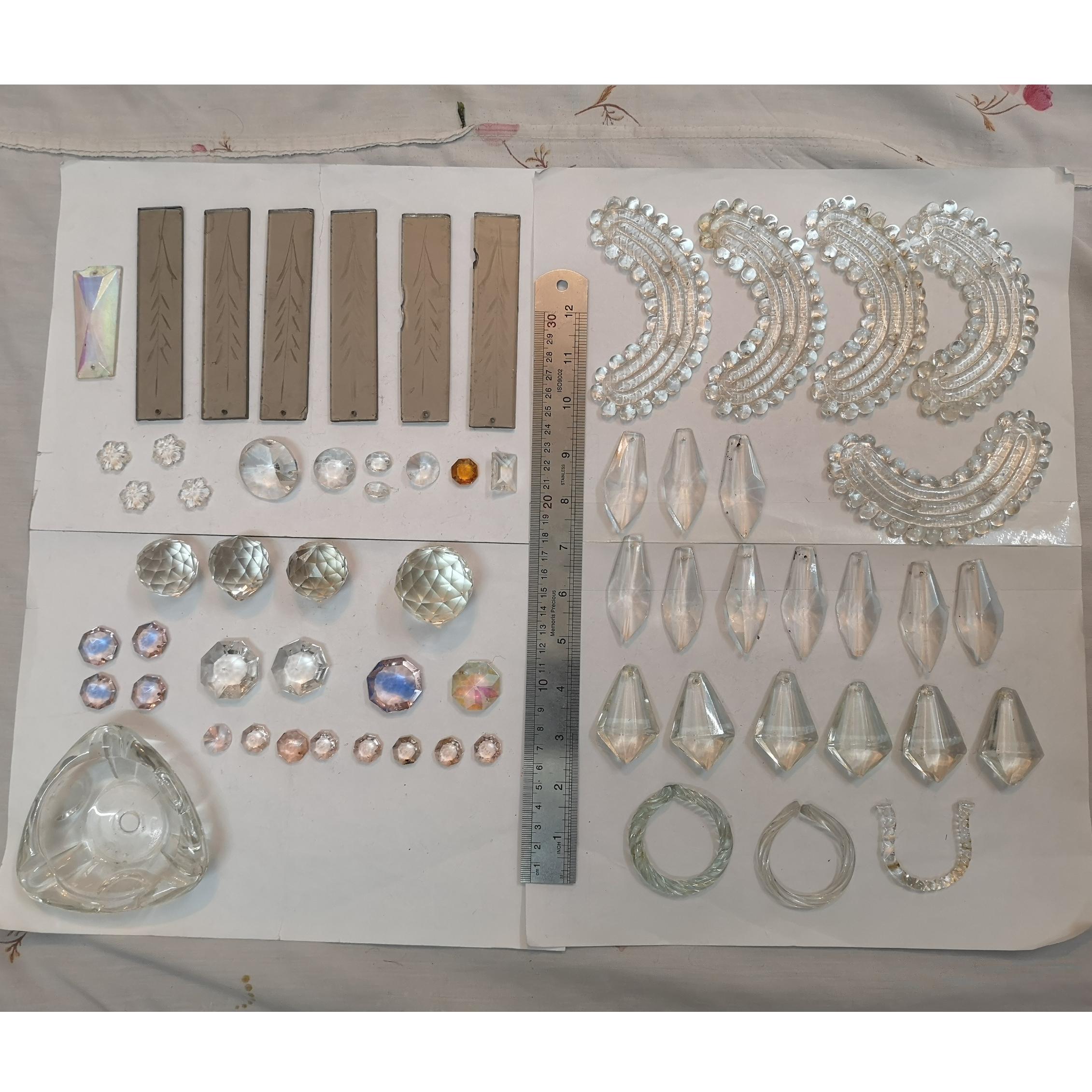 مجموعه لوازم لوستر قدیمی پک 5