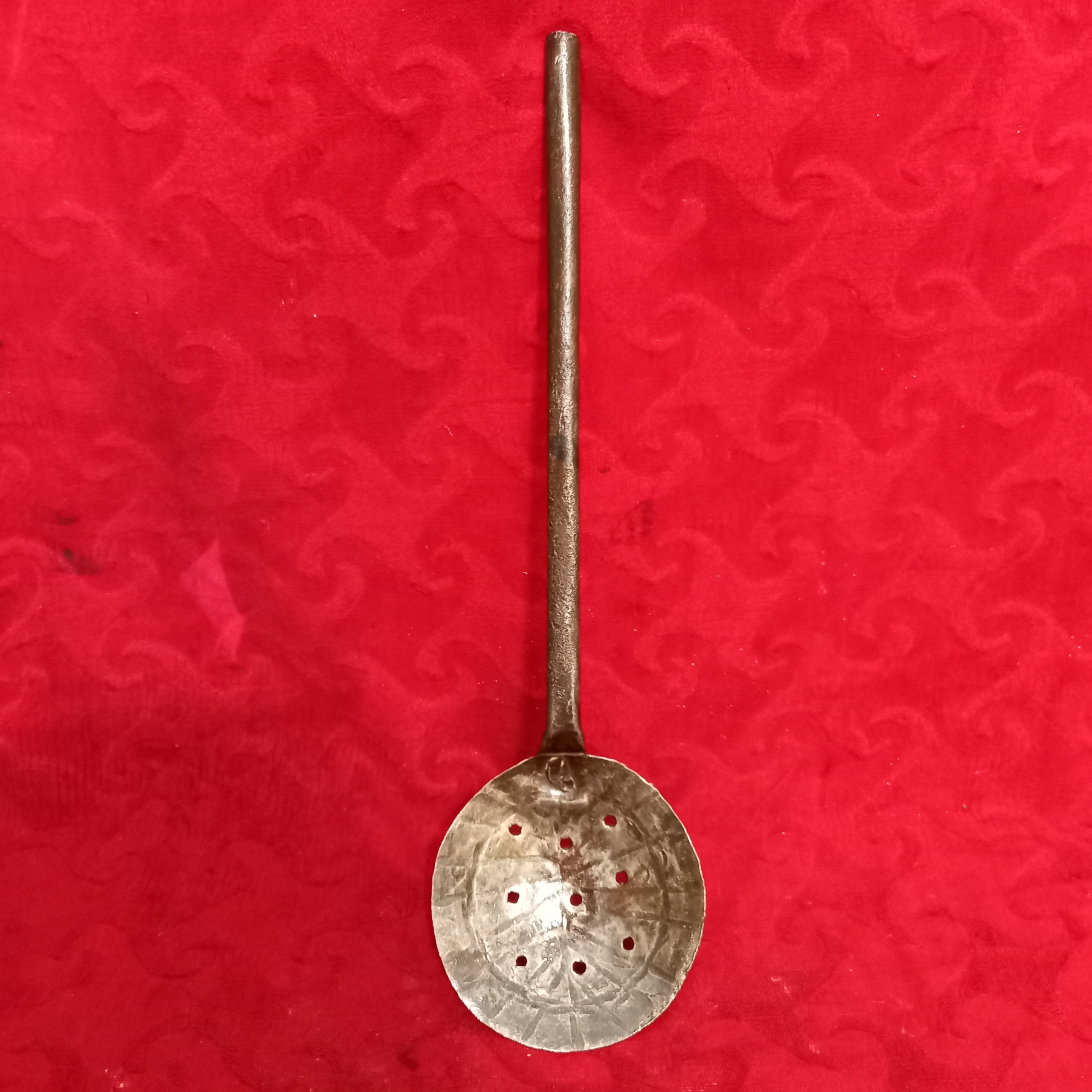کفگیر فولاد زیبا قاجاری