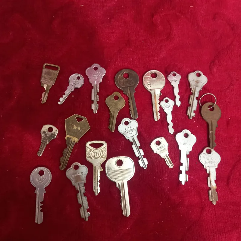 مجموع20 کلید سالم قدیمی