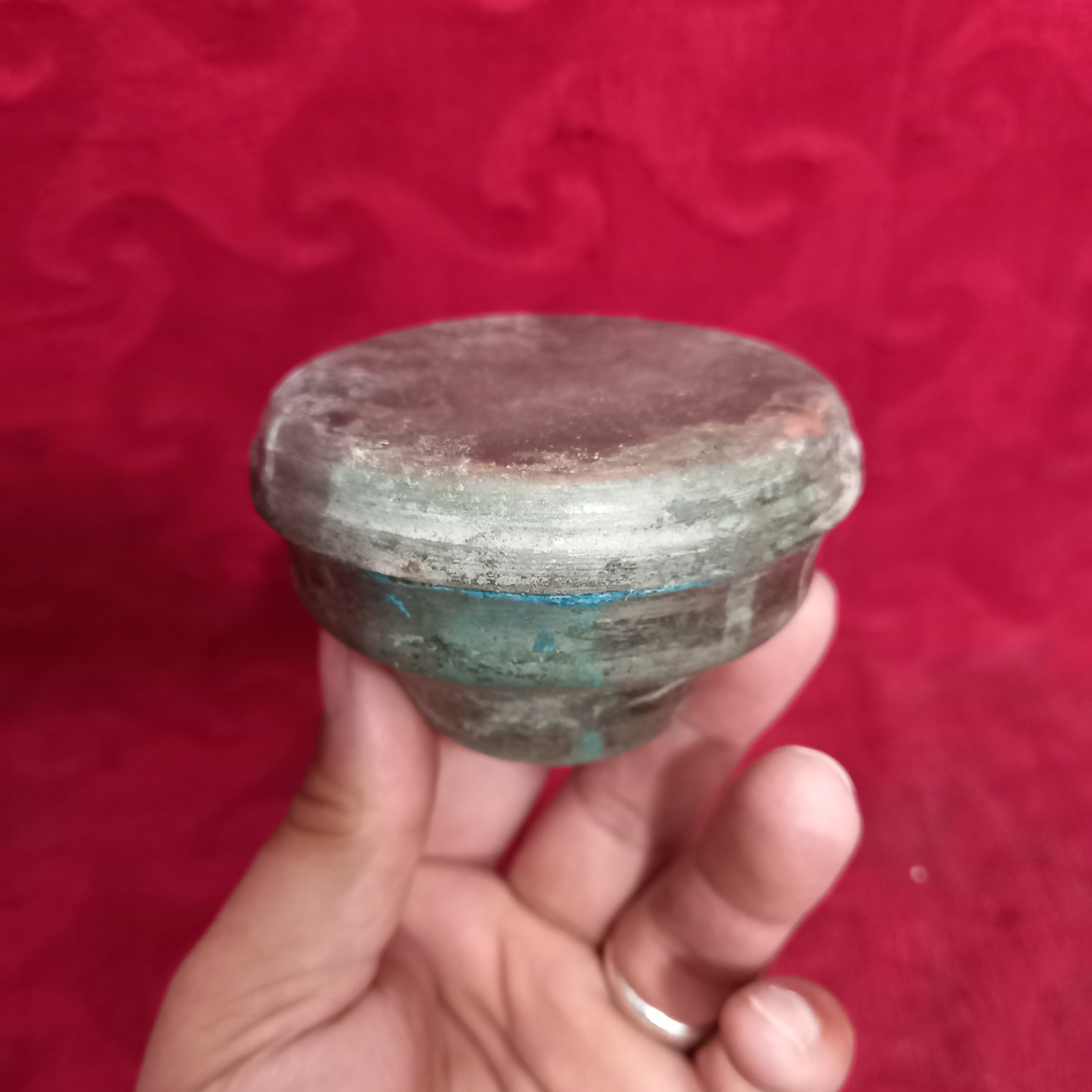 روشیدون ظرف سفیداب مسی بکرقدیمی