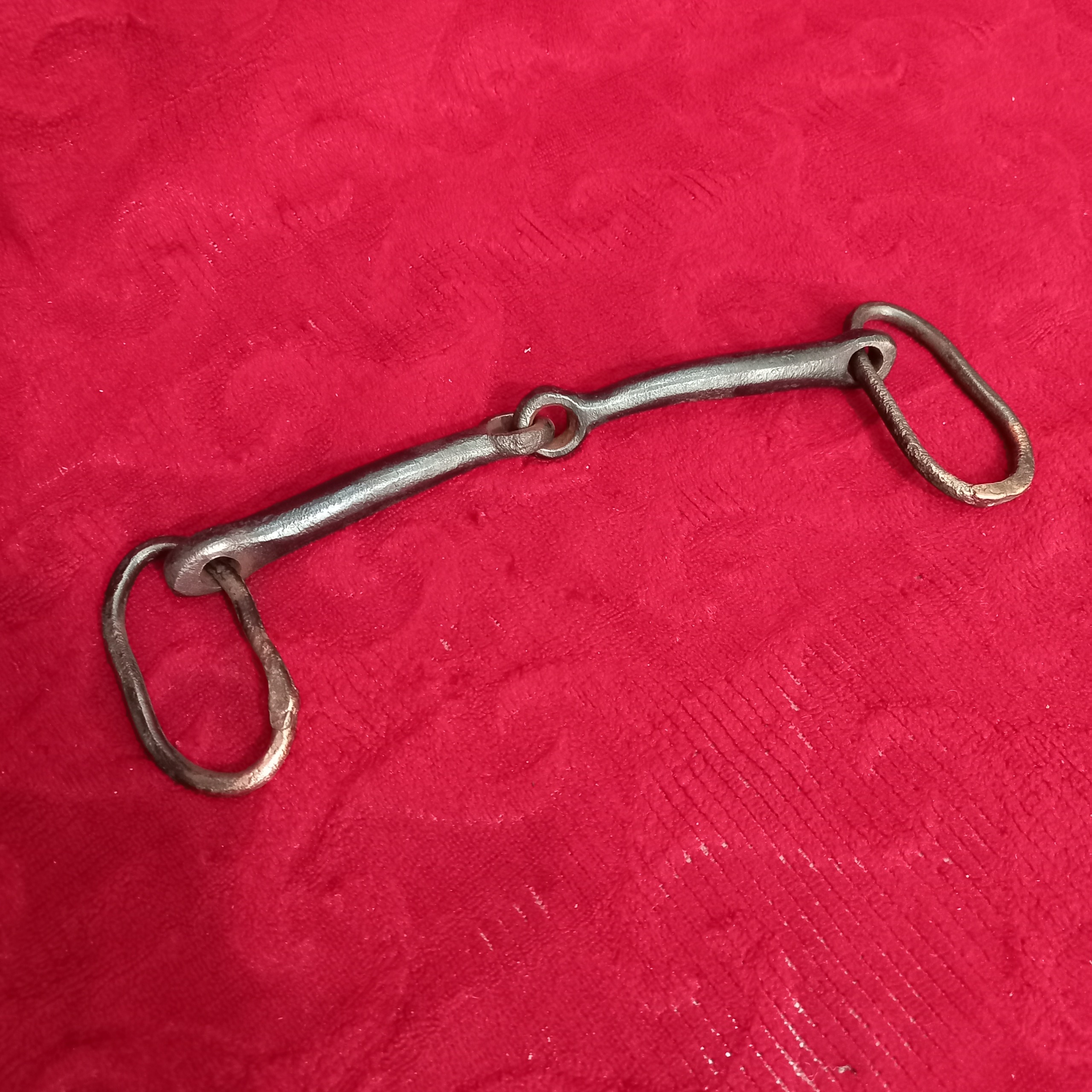 دهنه آبشخور اسب فولاد بکر قدیمی