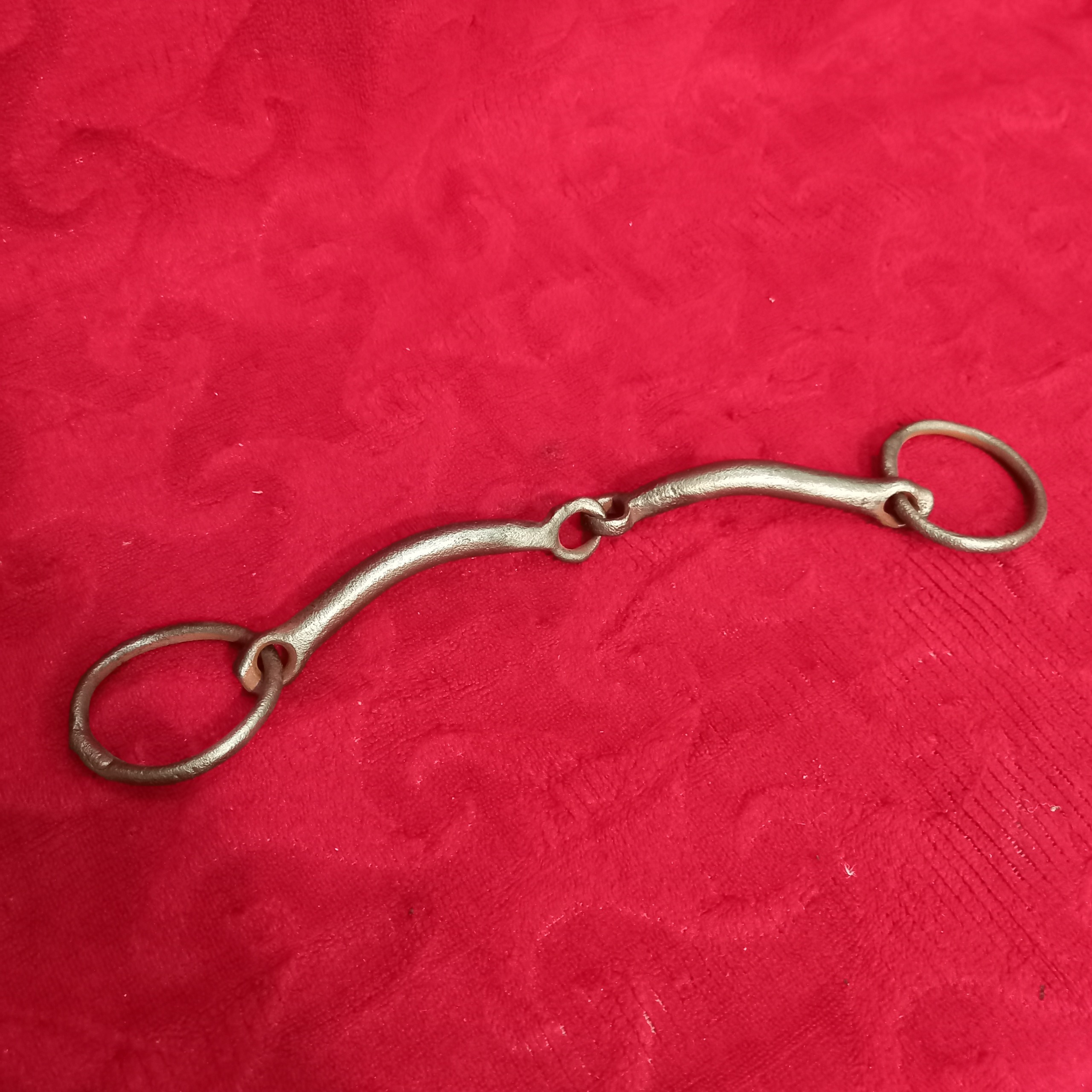 دهنه آبشخور اسب فولاد قدیمی