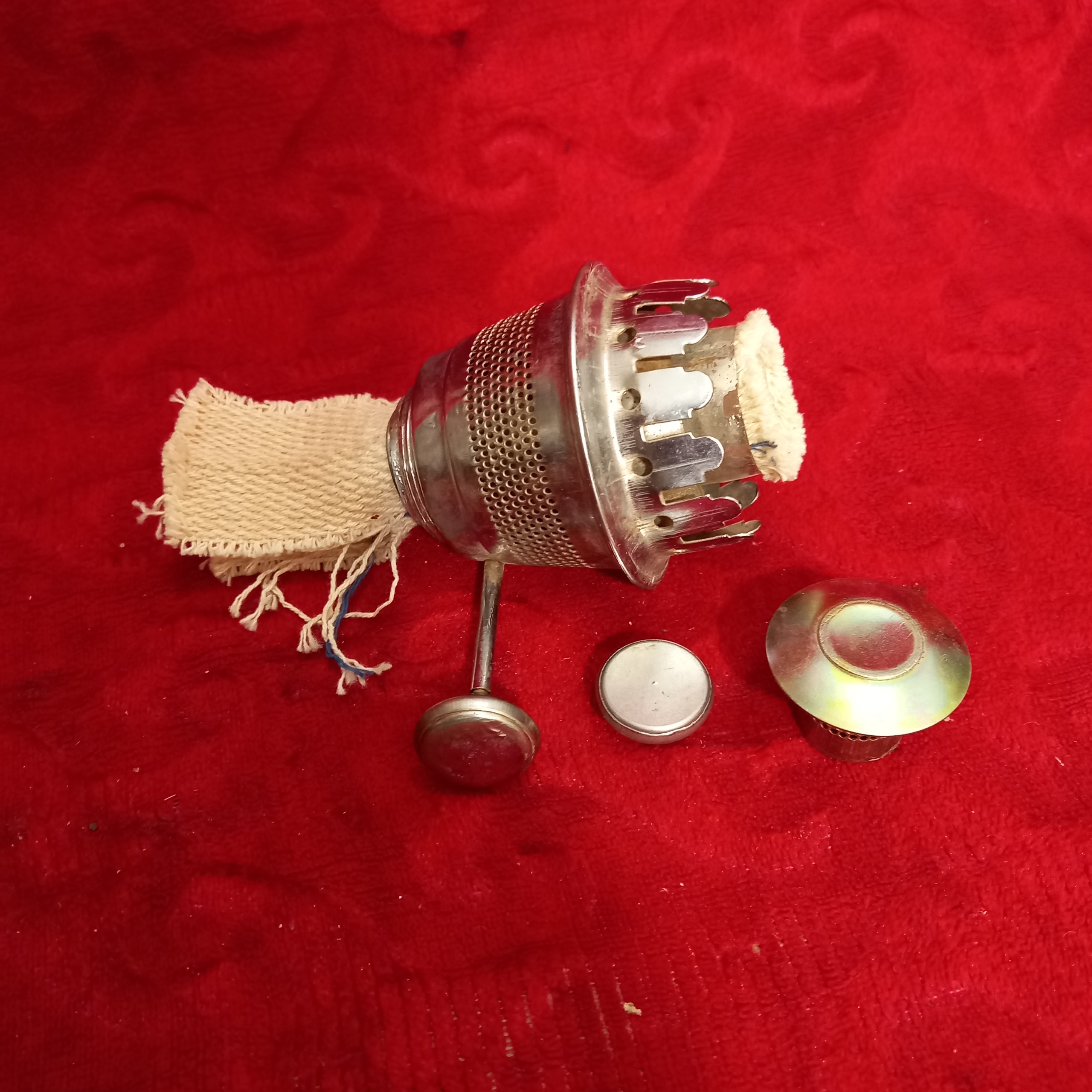 ماشینفتیلهسرباک و شعله پخش کن قدیمی