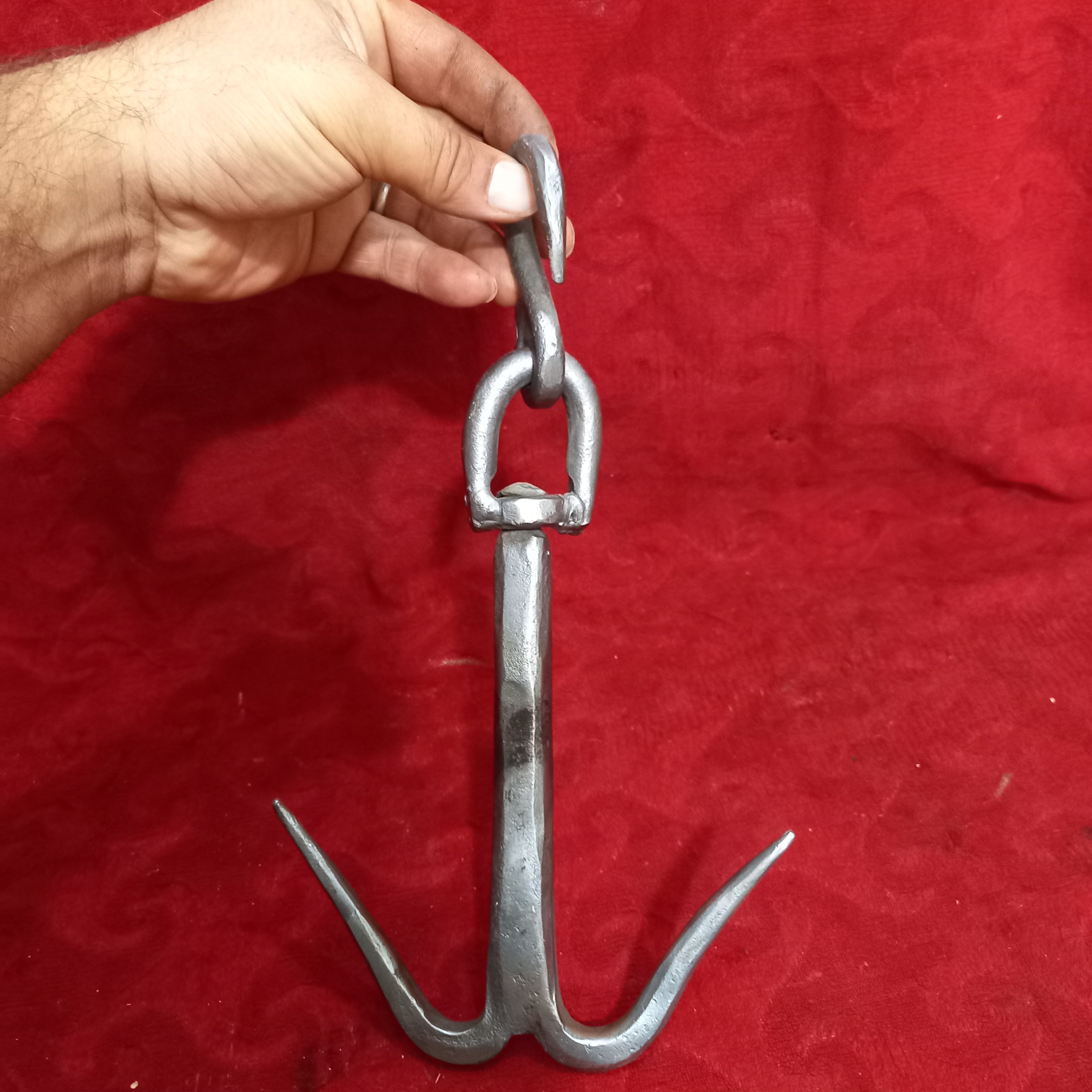 قلاب بزرگ فولادی بکرقدیمی