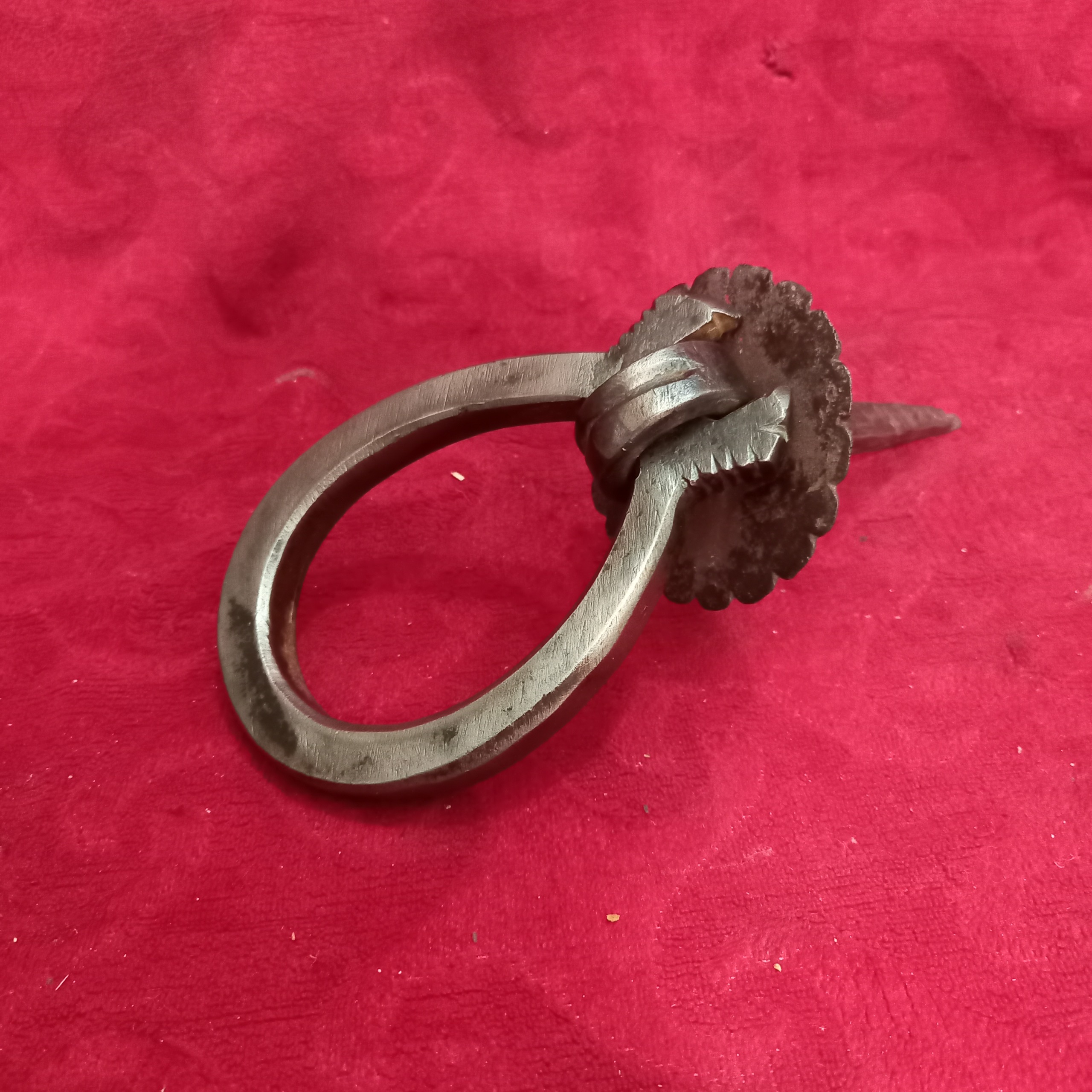 درکوب زنانه فولاد قاجاری