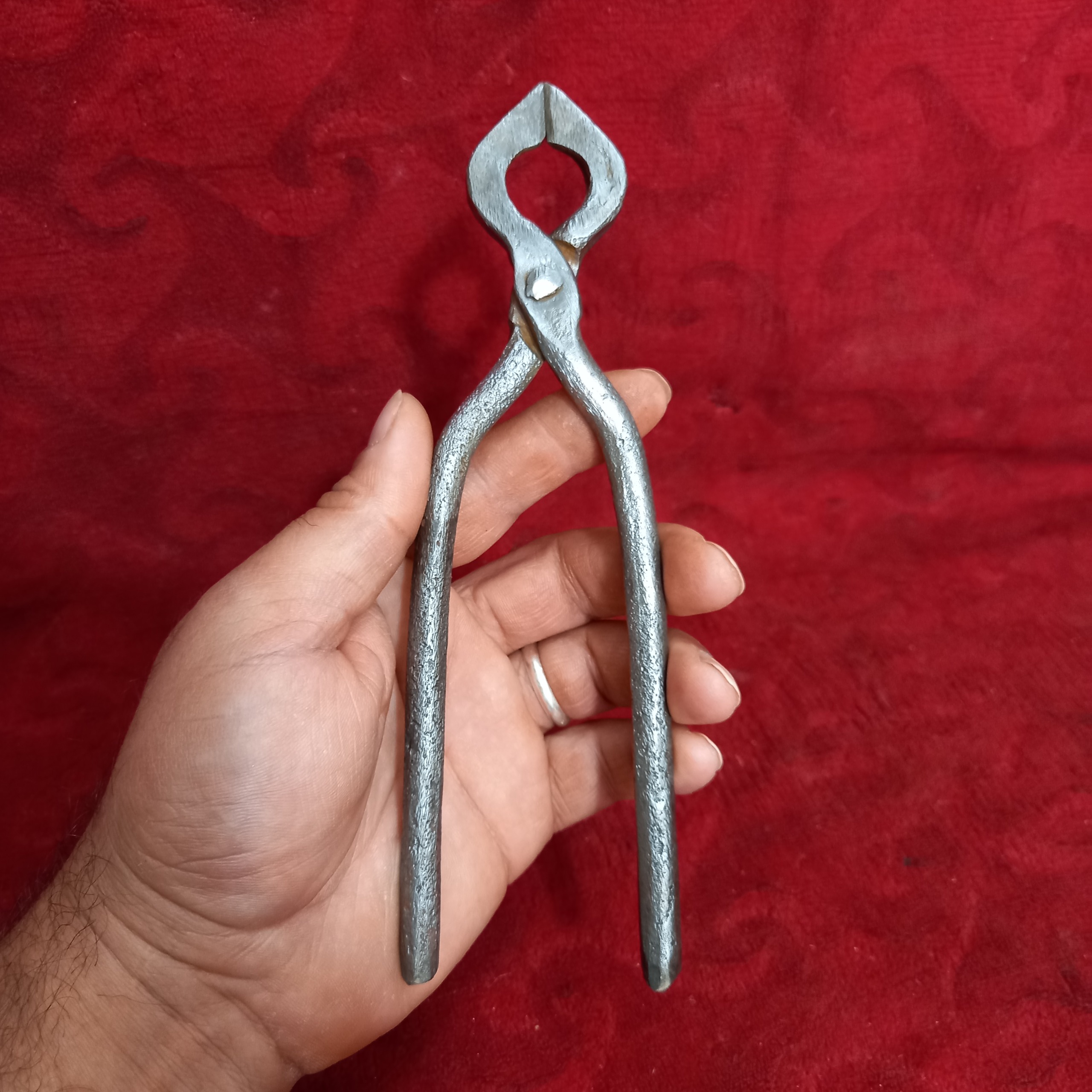 انبرقندشکن فولاد قدیمی