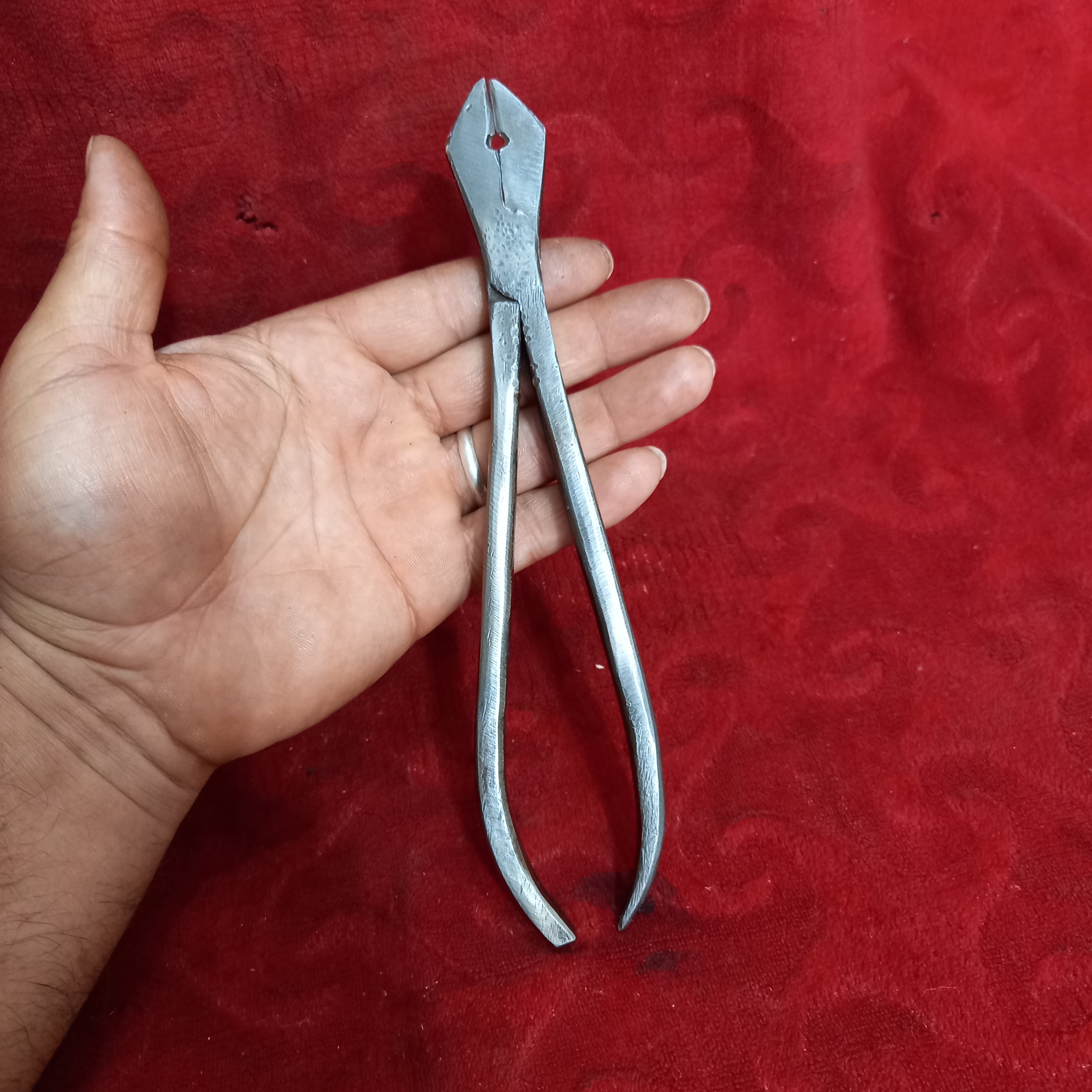 انبرقندشکن فولاد قدیمی