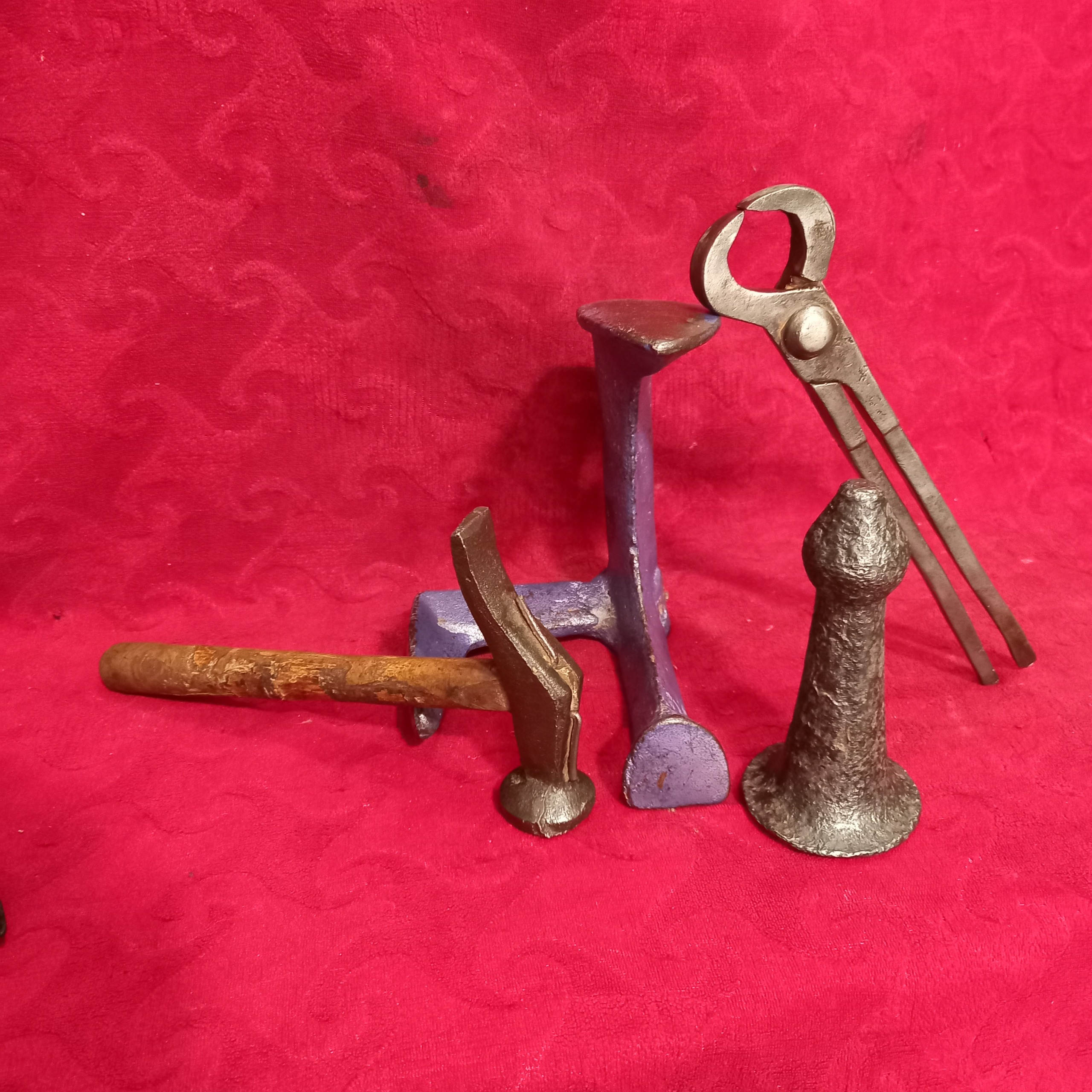 مجموعه ابزار کفاشی قدیمی