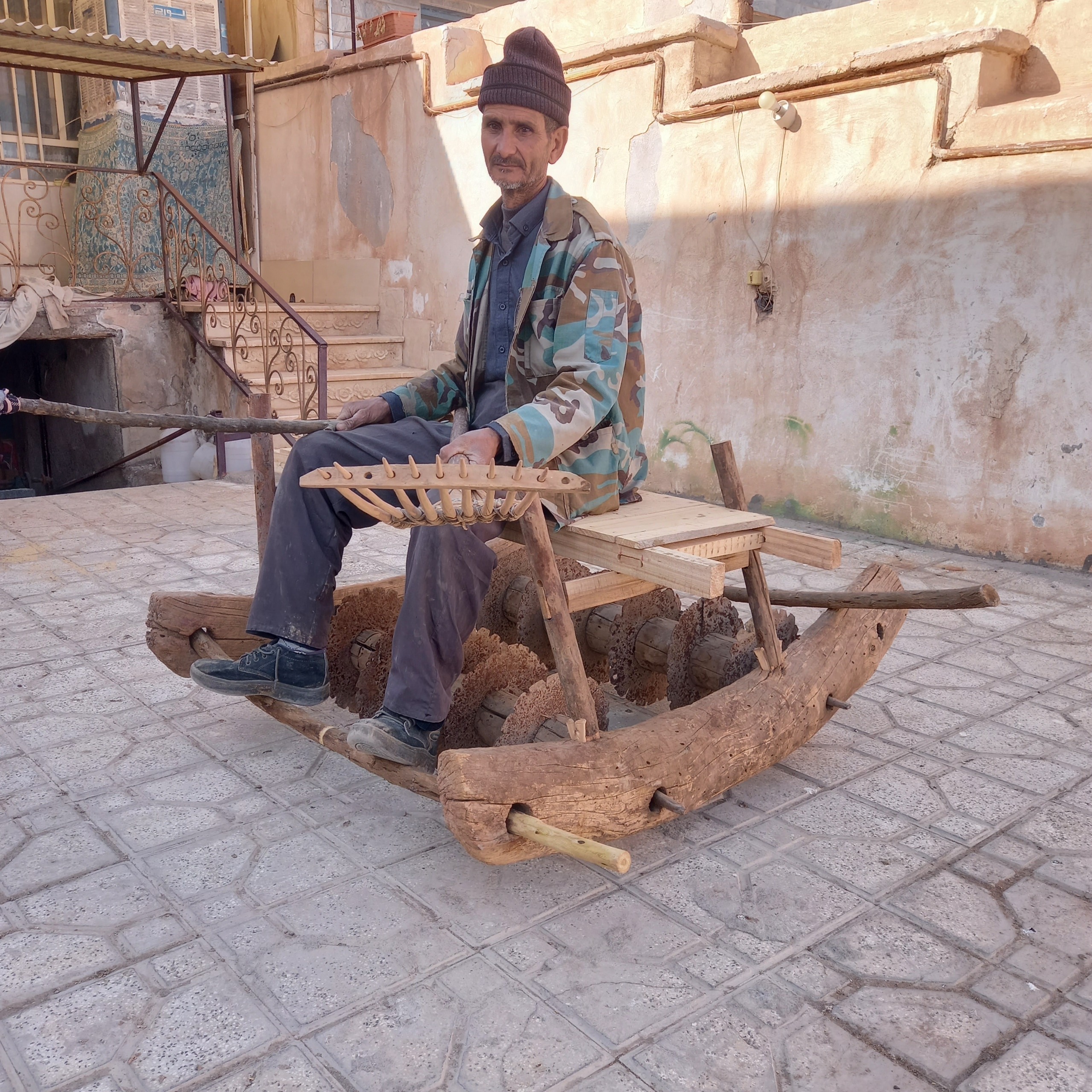 خرمنکوب چوبی بزرگ قاجاری