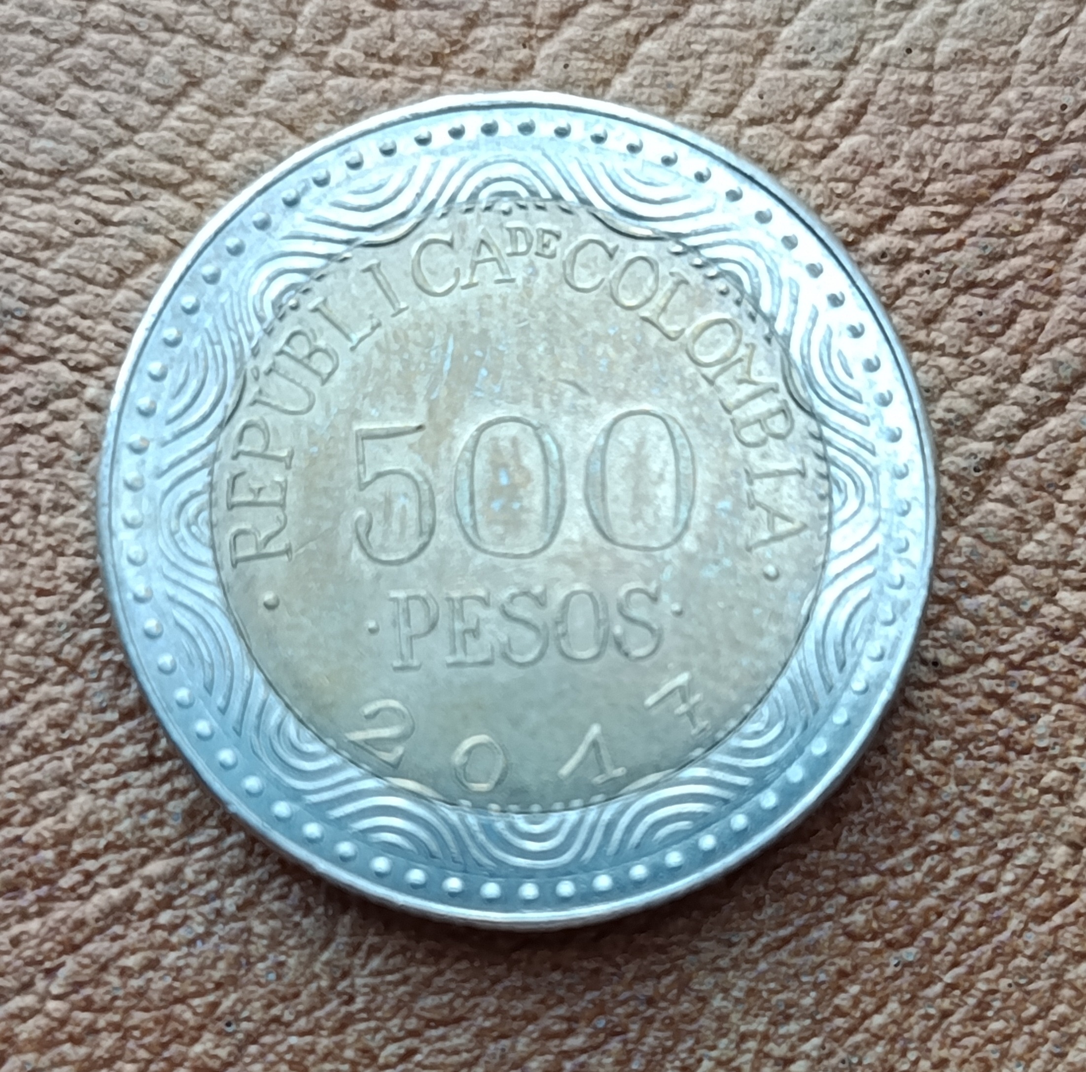 سکه 500 پزو دورنگ کلمبیا 2017 (کد5053)