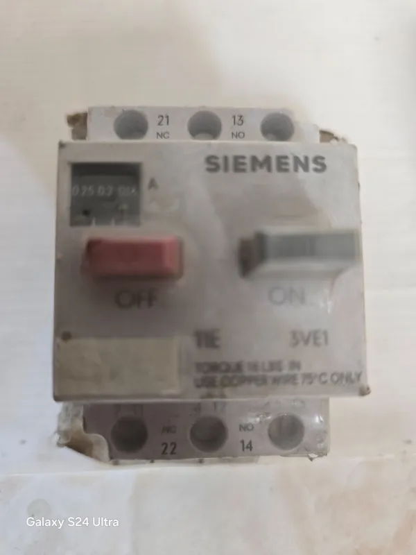 کلید محافظ حرارتی آمپر پایین3VE1010-2C