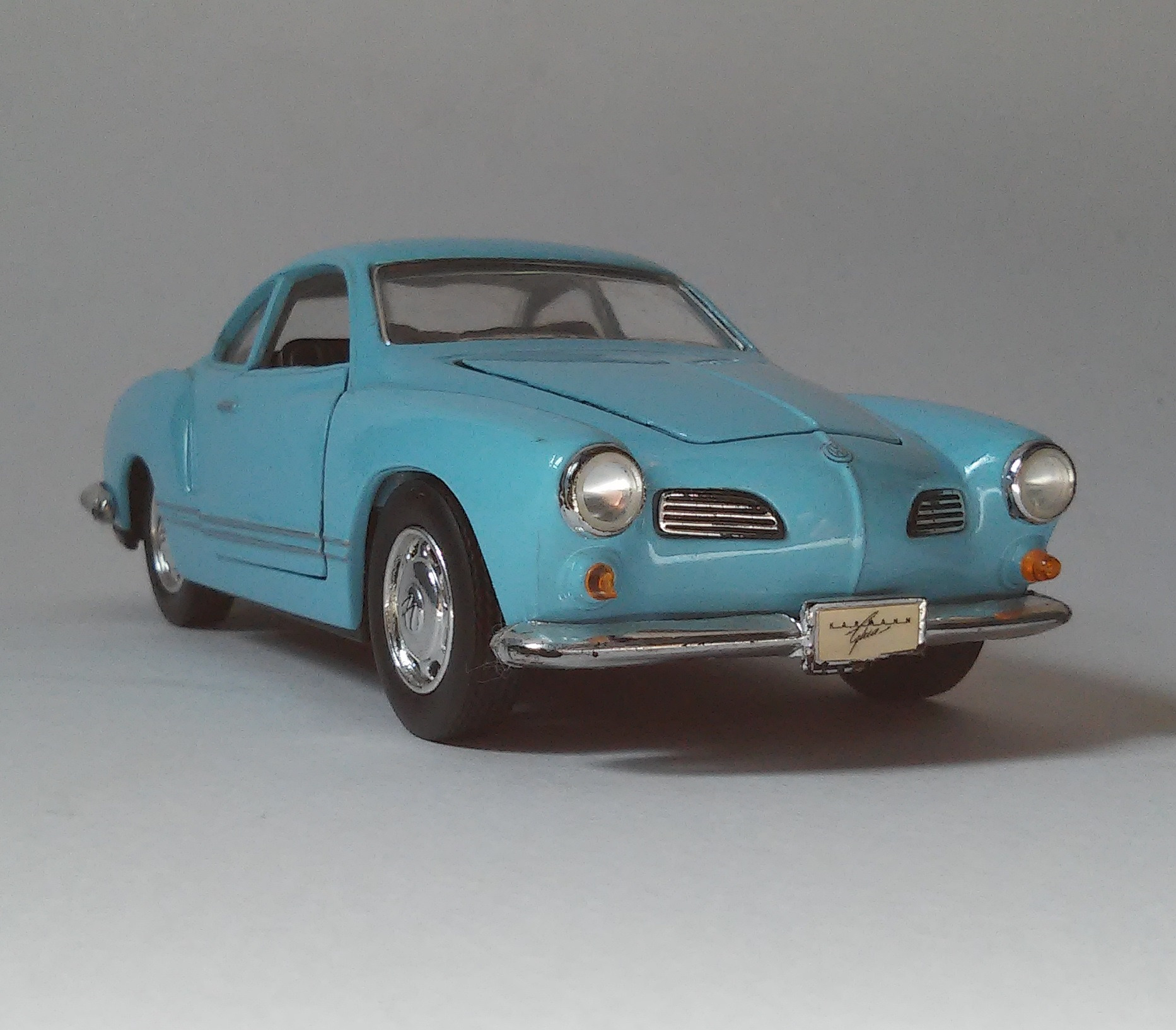 ماکت سانی ساید Volkswagen karmann
