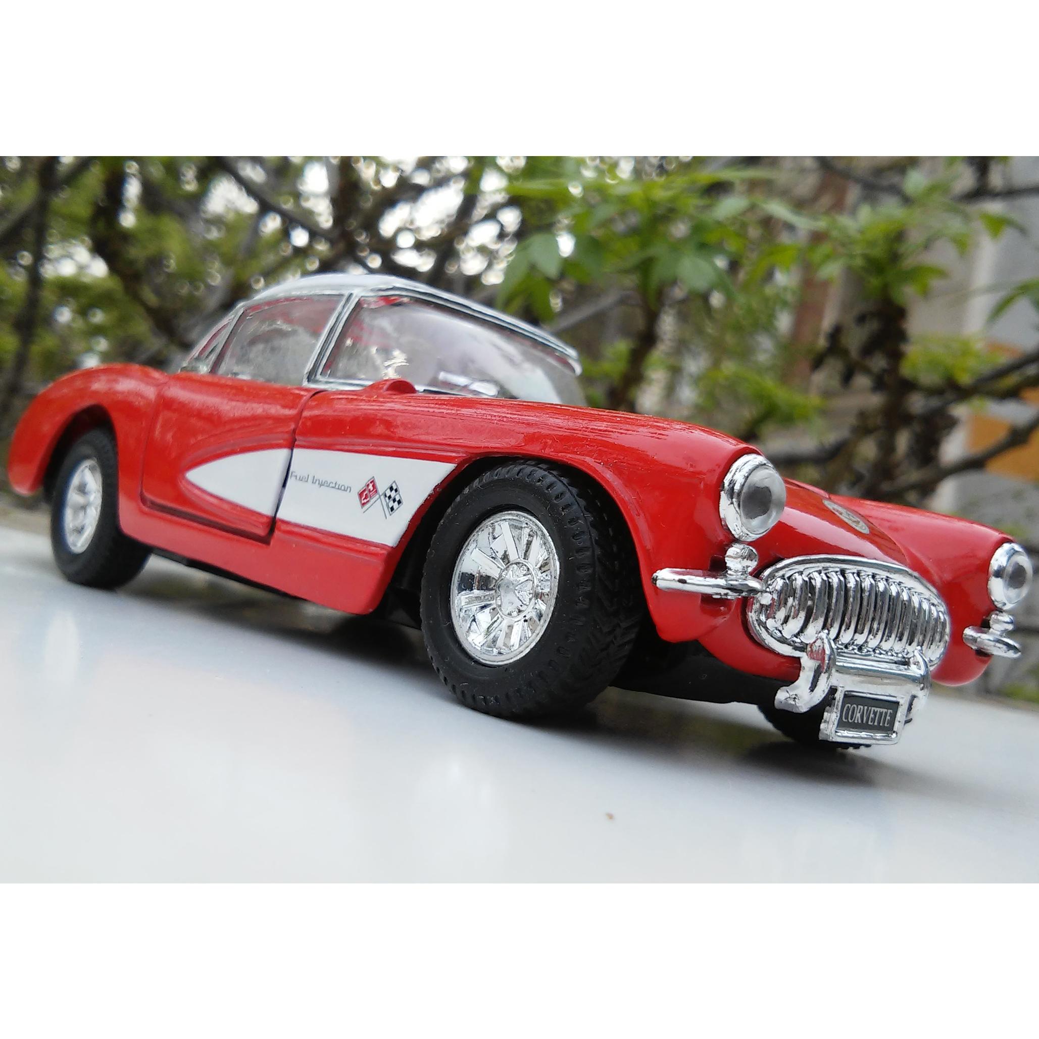 ماکت CHEVROLET CORVETTE سانی ساید