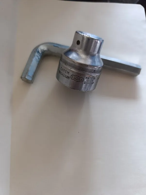 بکس تکی 1 و یک چهارم ، الورا آلمان غربی