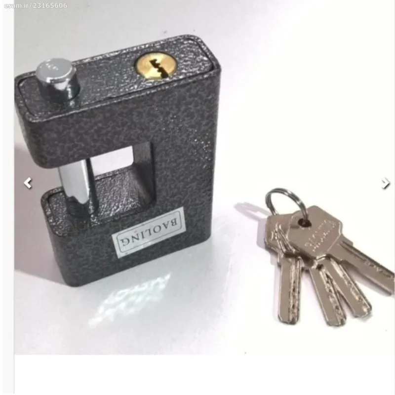 قفل کتابی مشکی با کلید کامپیوتری.ایمن و مقاوم