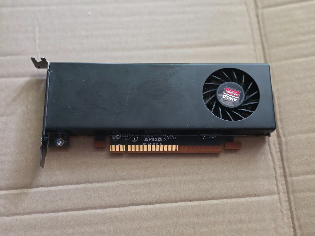 گرافیک مینی کیس AMD E9173 2GB GDDR5