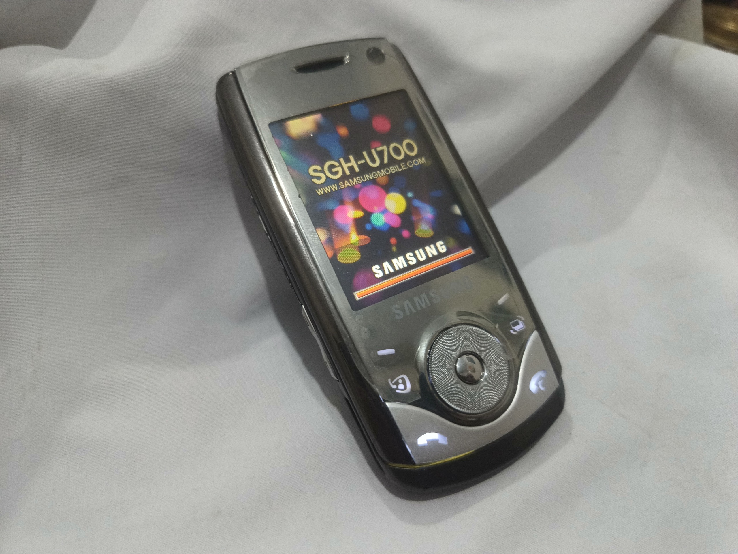 موبایل قدیمی کشویی سامسونگ Samsung U700
