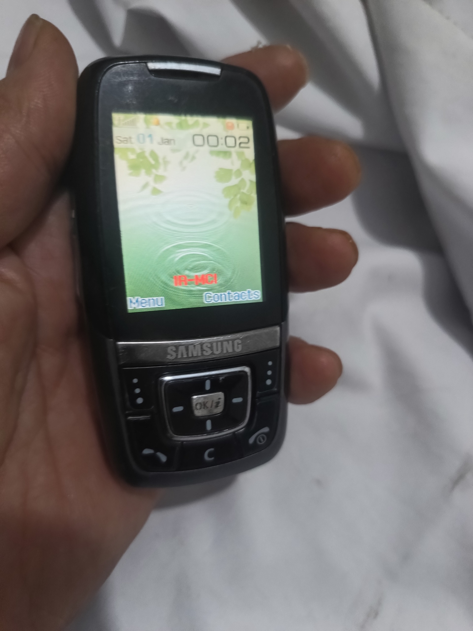 کشویی نوستالژی سامسونگ Samsung d600