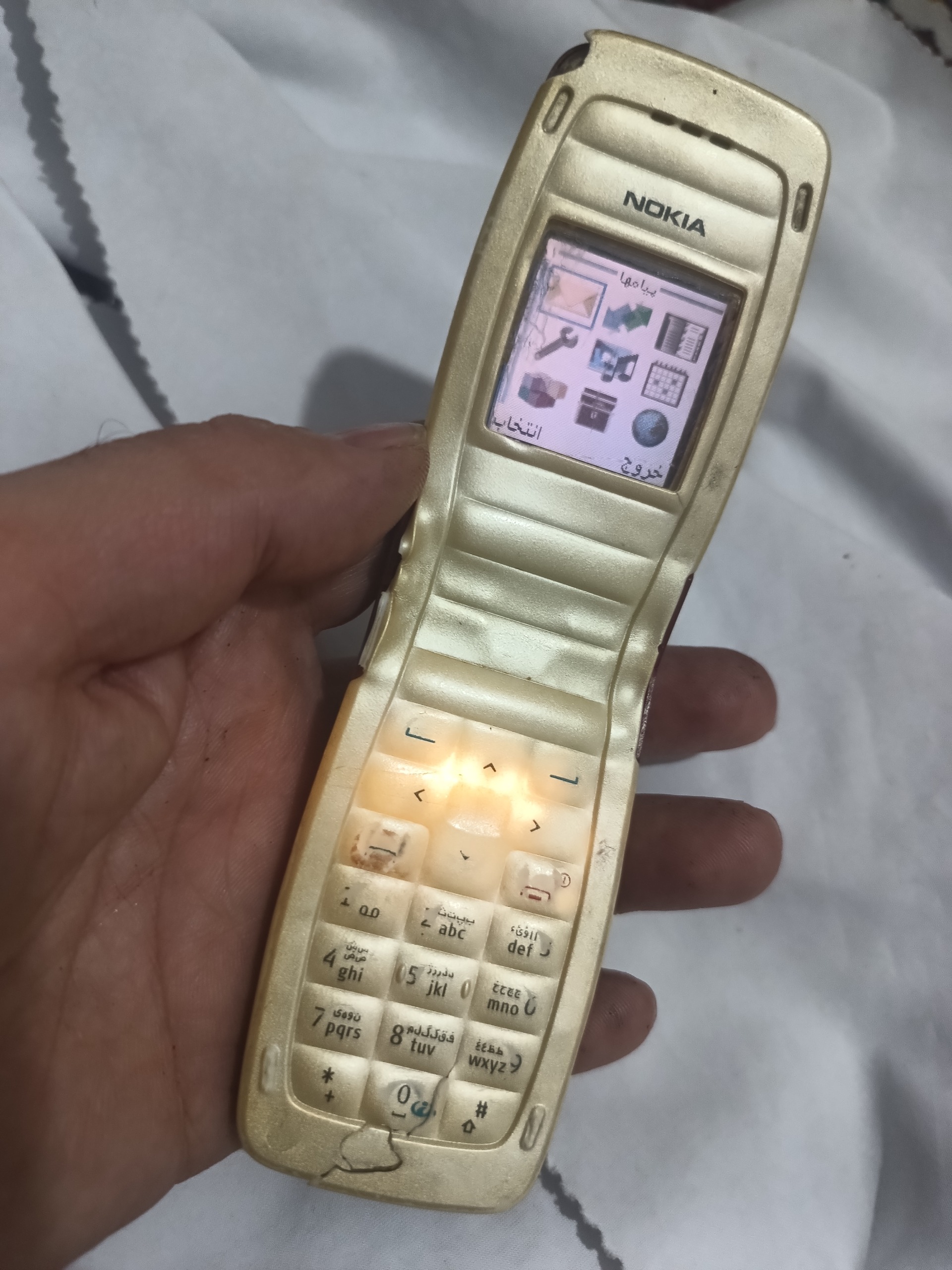 موبایل نوستالژی قدیمی تاشو Nokia 2650