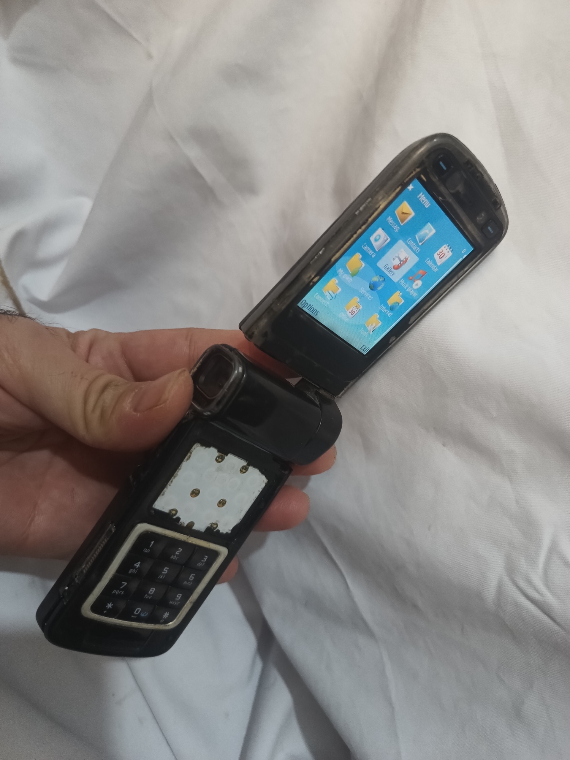 تاشو قدیمی نوکیا Nokia N93