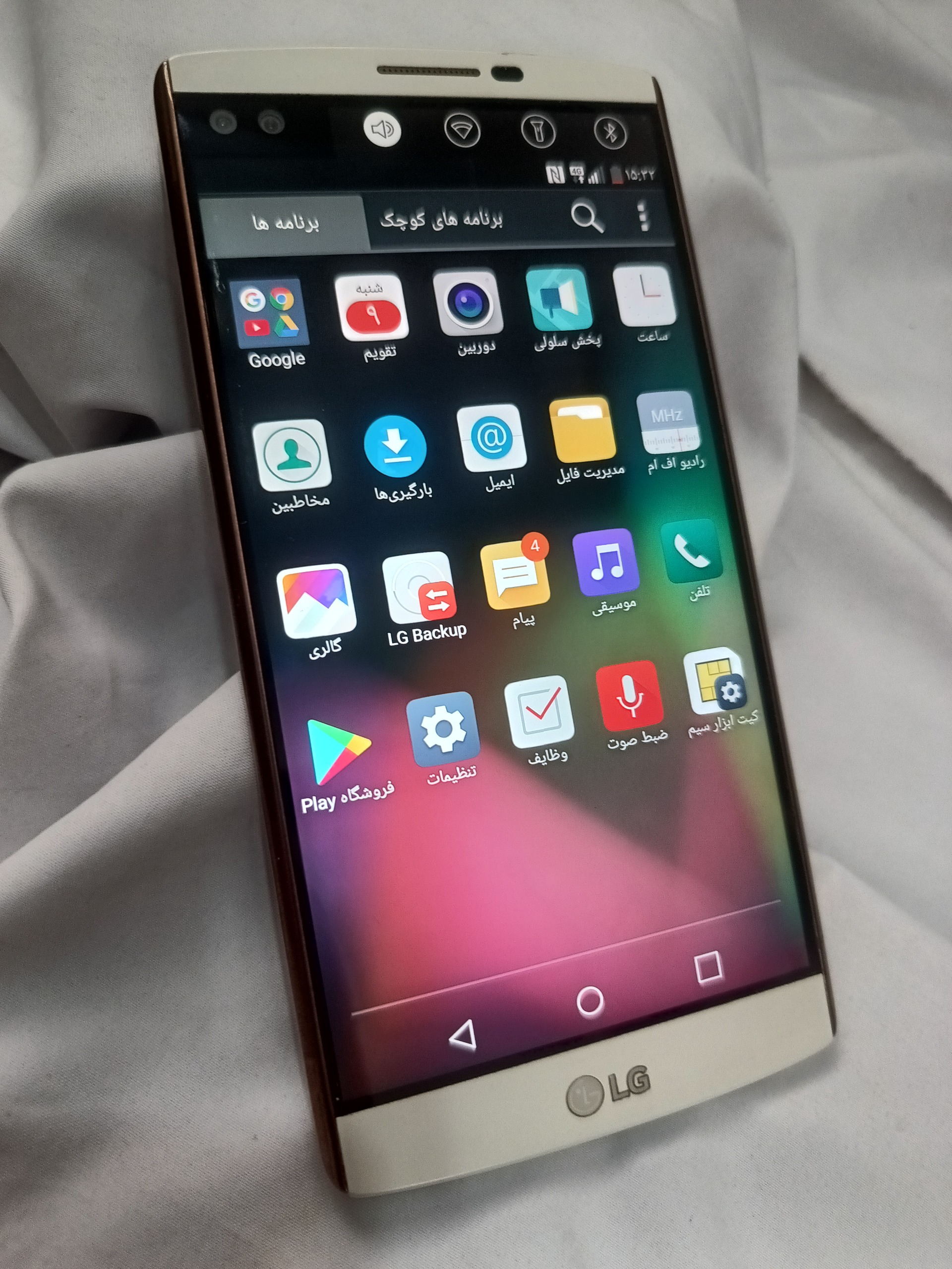 لاکچری موبایل ال جی وی LG V10