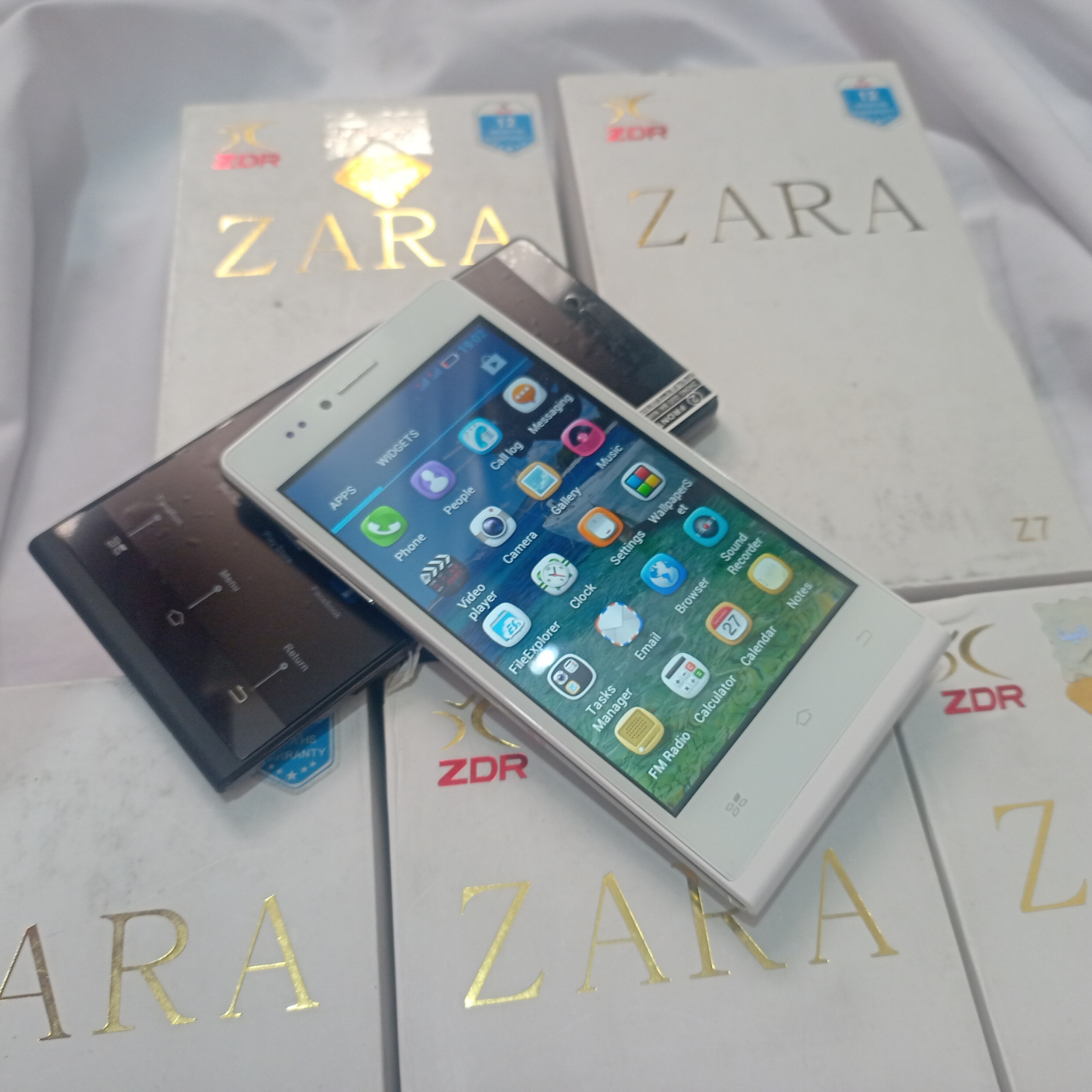 موبایل اندروید زارا Mobile Zara Z7