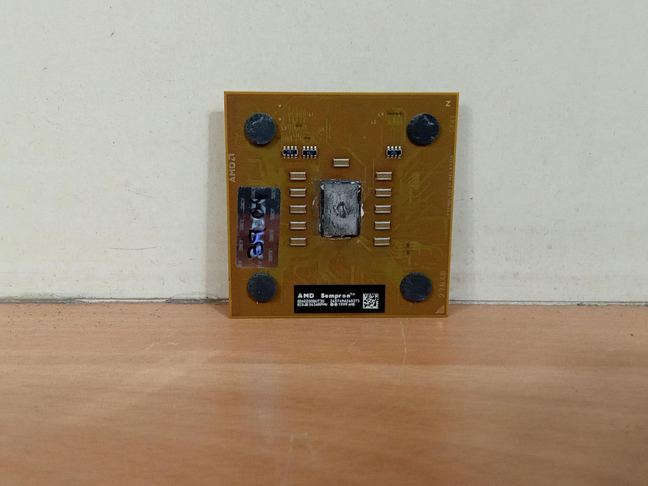 سی پی یو قدیمی amd sempron 2200 -سوکت462
