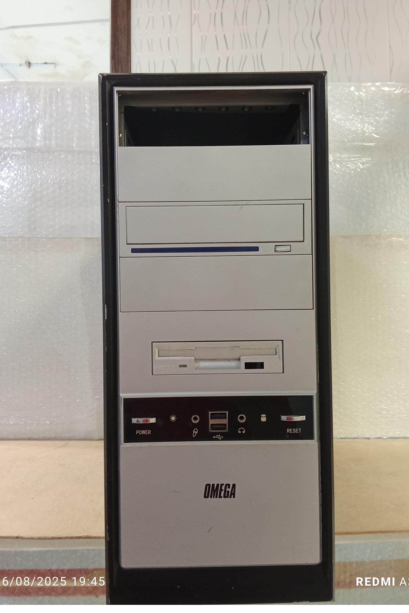 قوطی کیس نقره ای OMEGA کد K-M-10-79