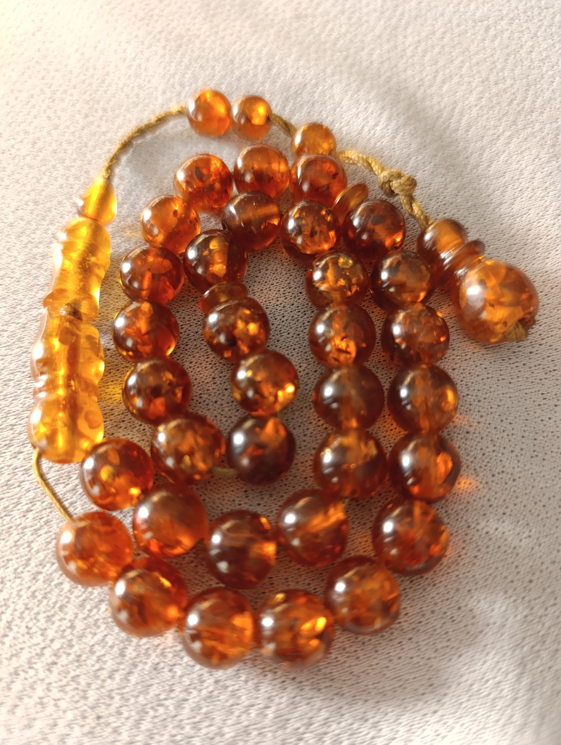 تسبیح کهربای اصل 33 دانه