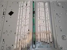 بک