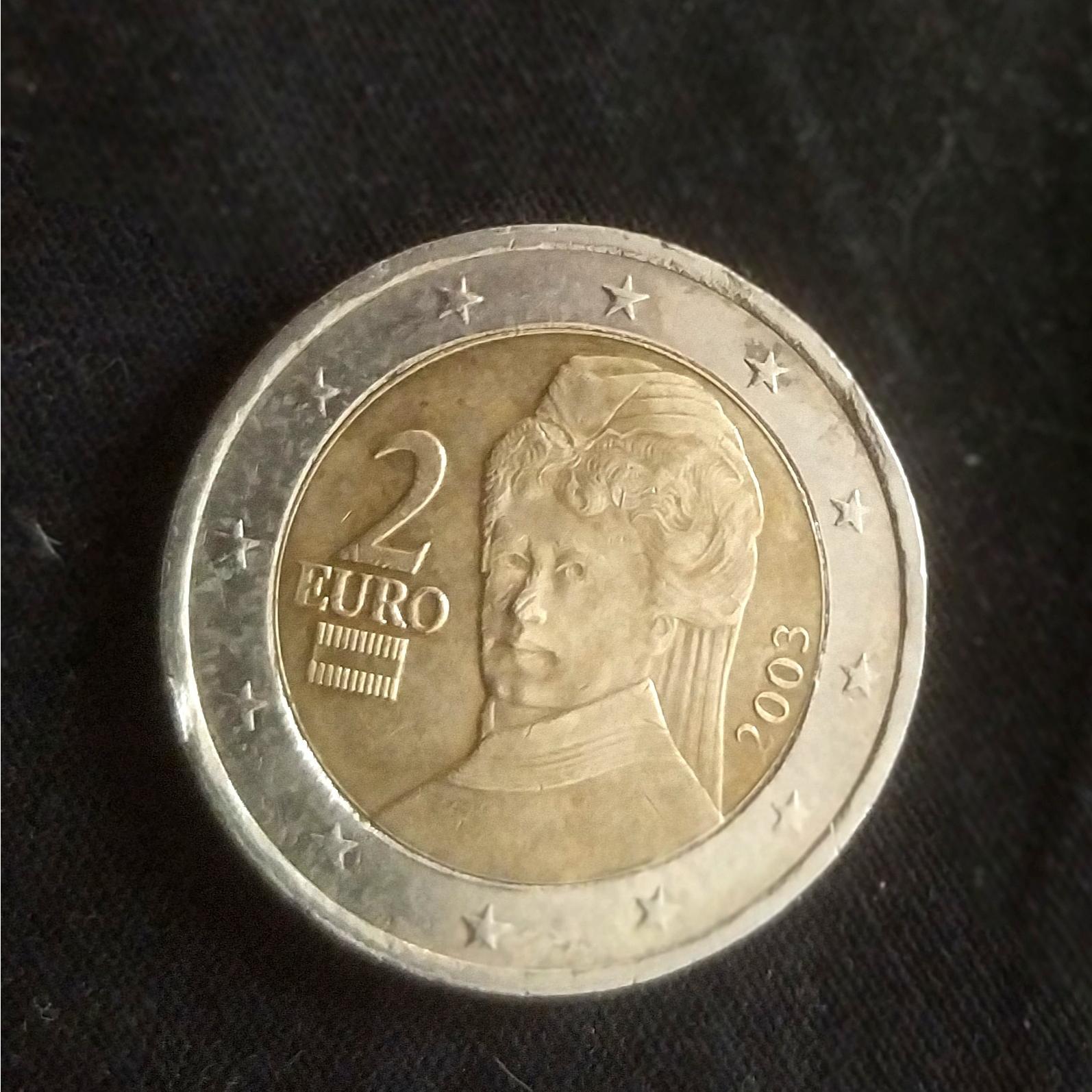 سکه 2یورو 2003 در حد بانکی