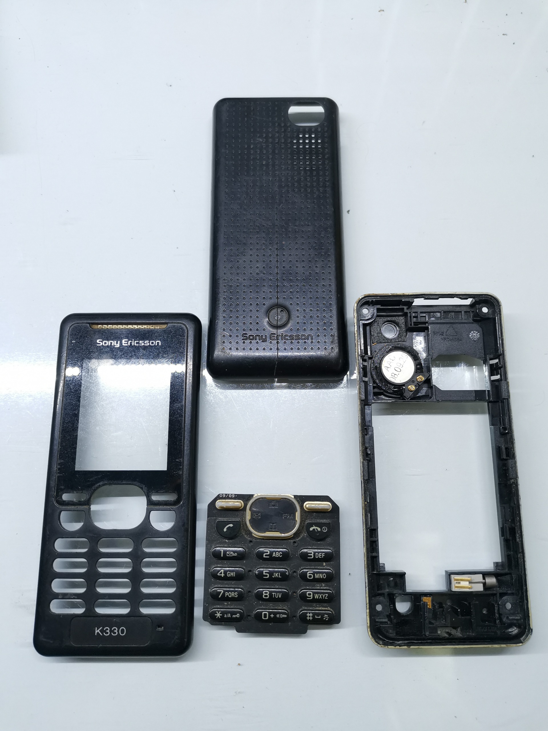 قاب تکمیل استوک K330 سونی اریکسون (درب پشت شکسته)