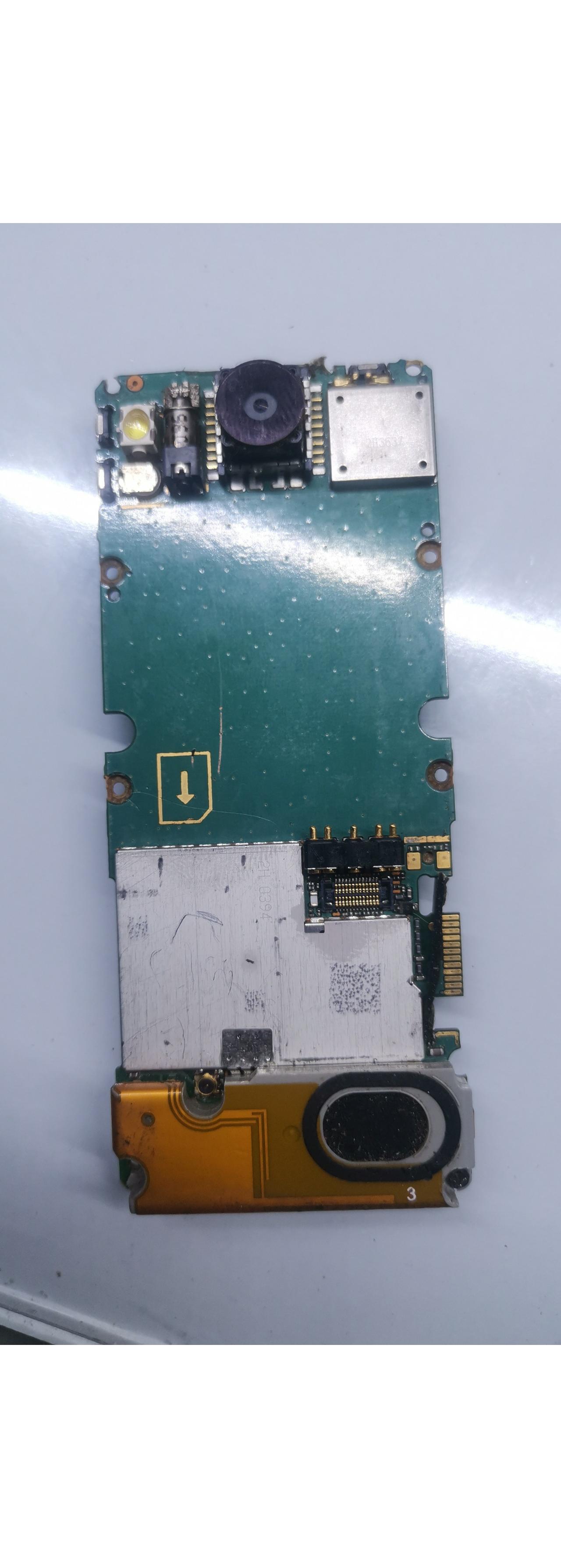 برد سونی اریکسون K770i کد قفل دارد