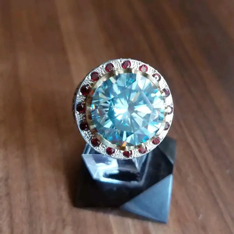 انگشتر موزانایت 25 قیراطی طلعلوع عالی بی نظیر