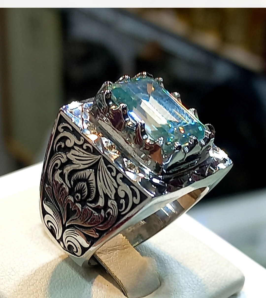 انگشتر فاخر موزانایت باکتی طلعلوع عالی