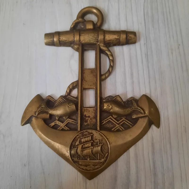 دیوار کوب قدیمی برنجی لنگر