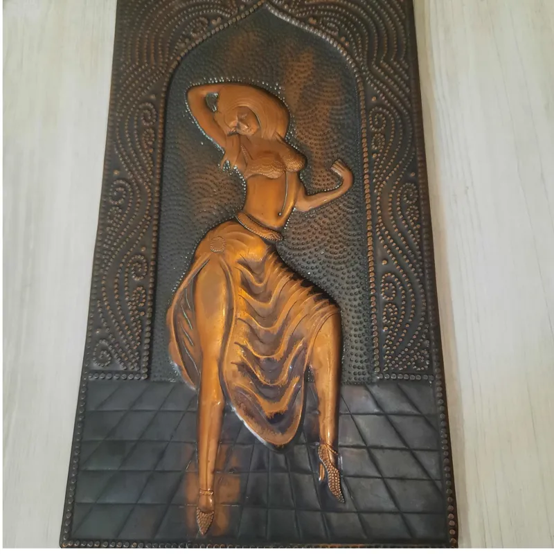 دیوارکوب قدیمی مسی