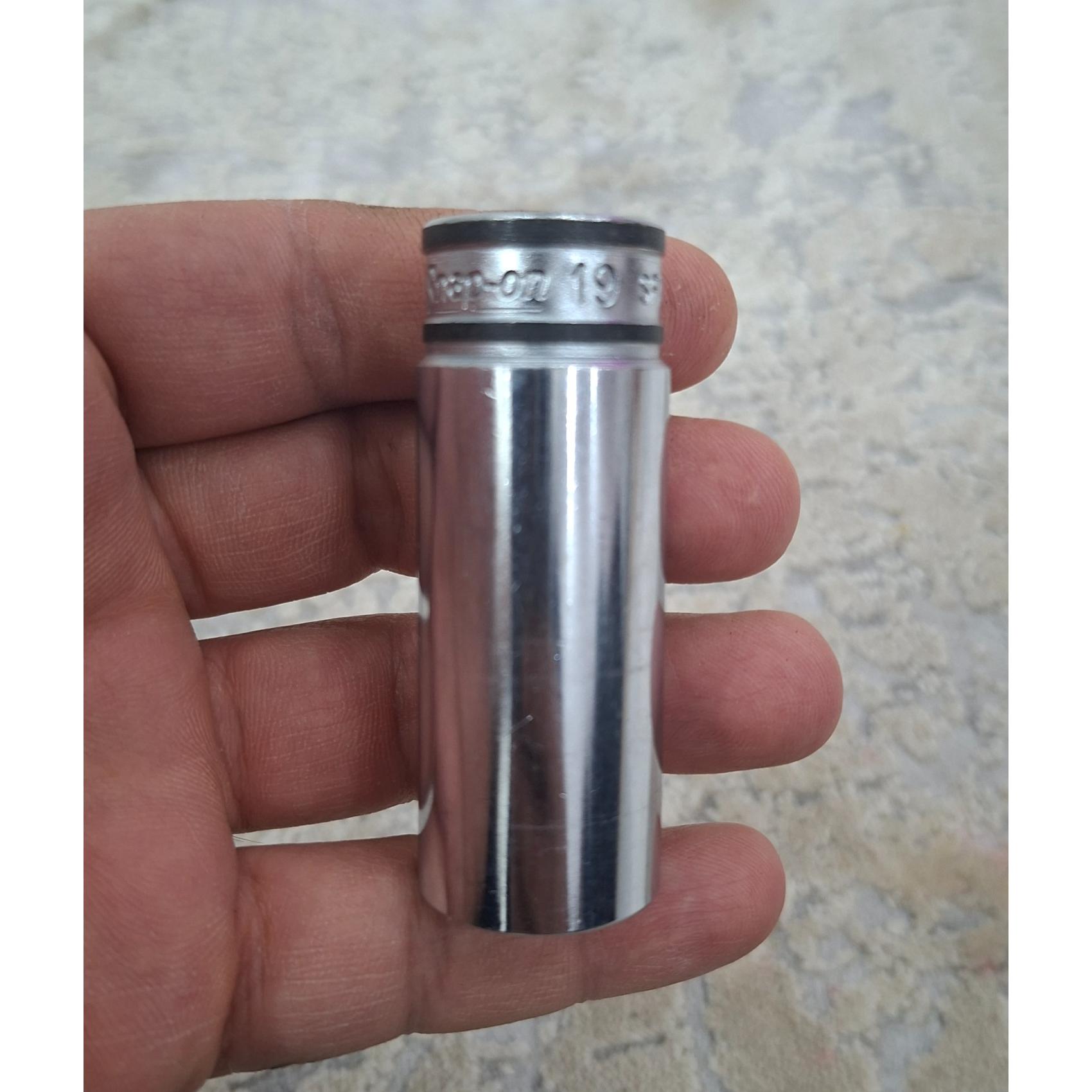 بکس 19 اسناپون