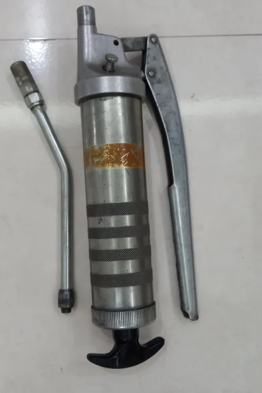 گریس پمپ سوئیس ی