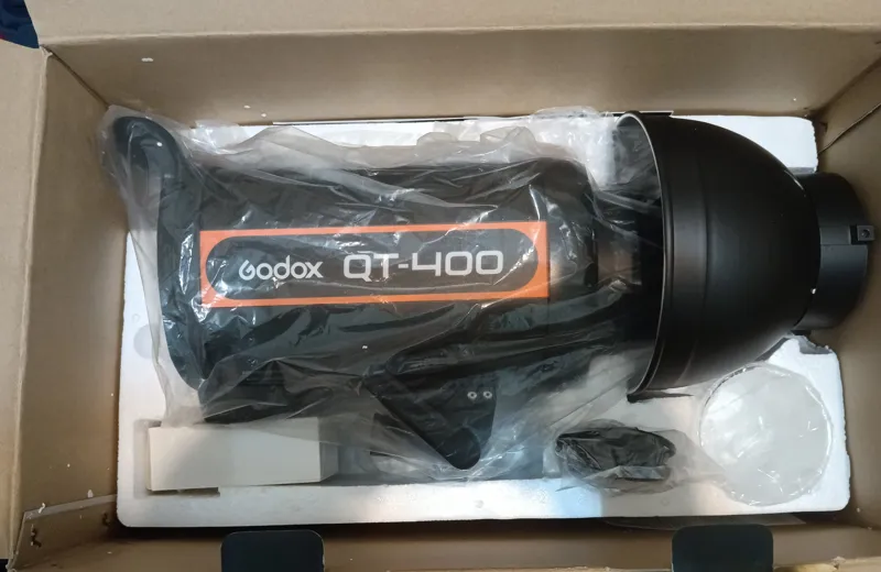فلاش چتری استودیویی گودوکس 400 ژول GODOX QT-400