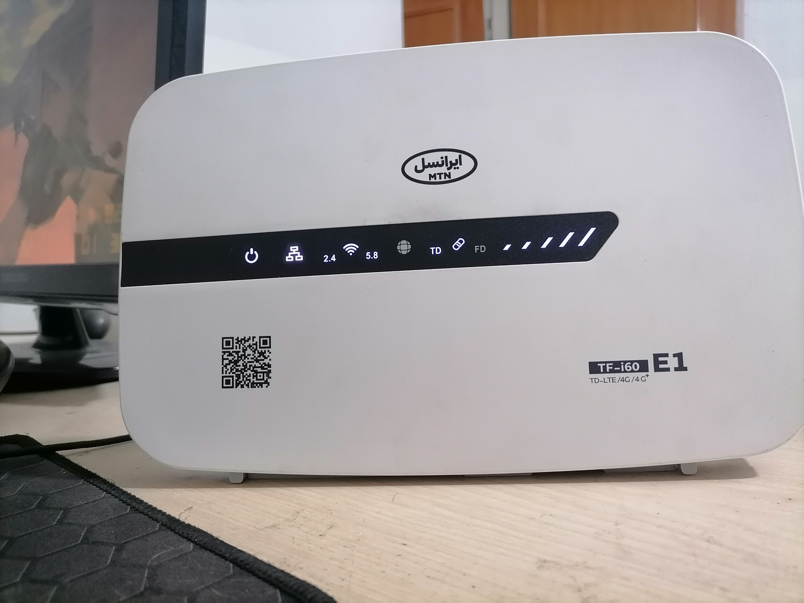 مودم td-lte ایرانسل مدل e1