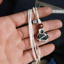 گردنبندابسیدین
