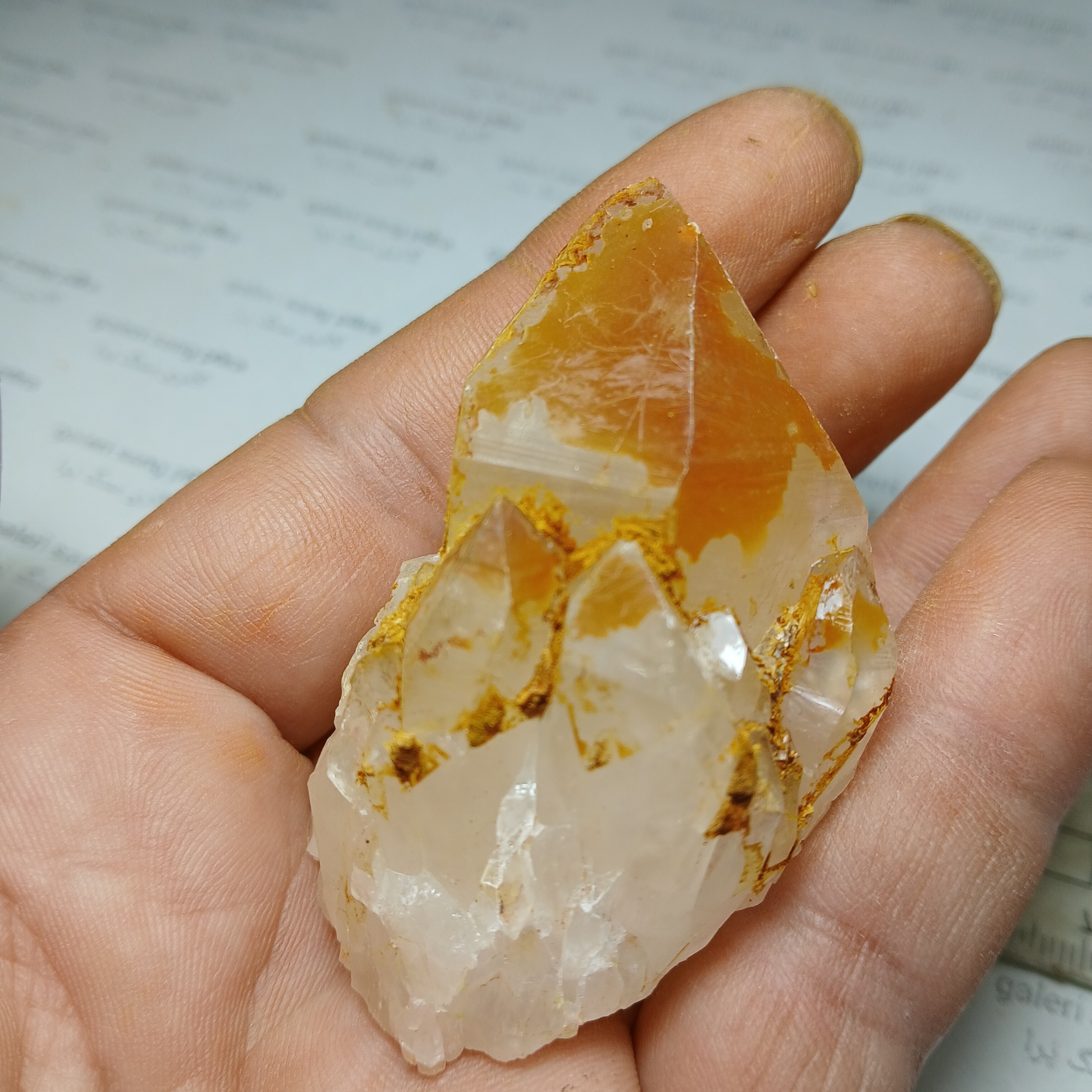 کوارتز هماتوئید کد2070_ابعاد6×4سانت