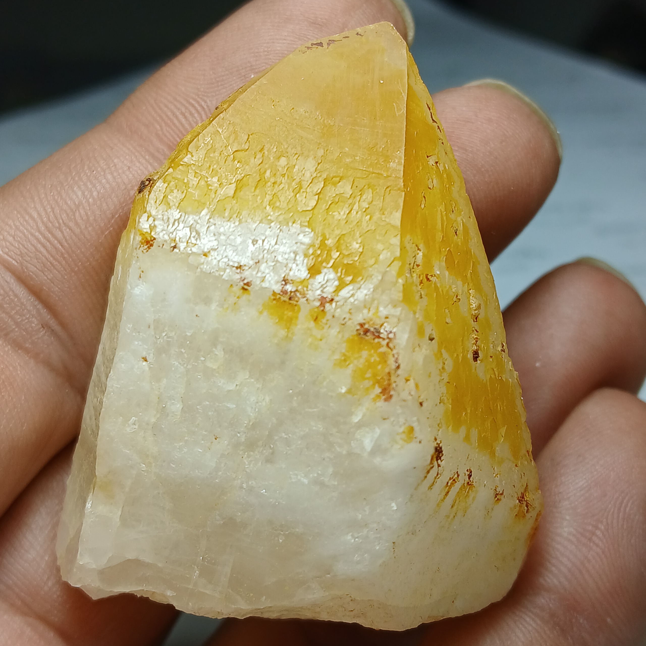 کوارتز هماتوئیدکد249 _ابعاد5×3سانت