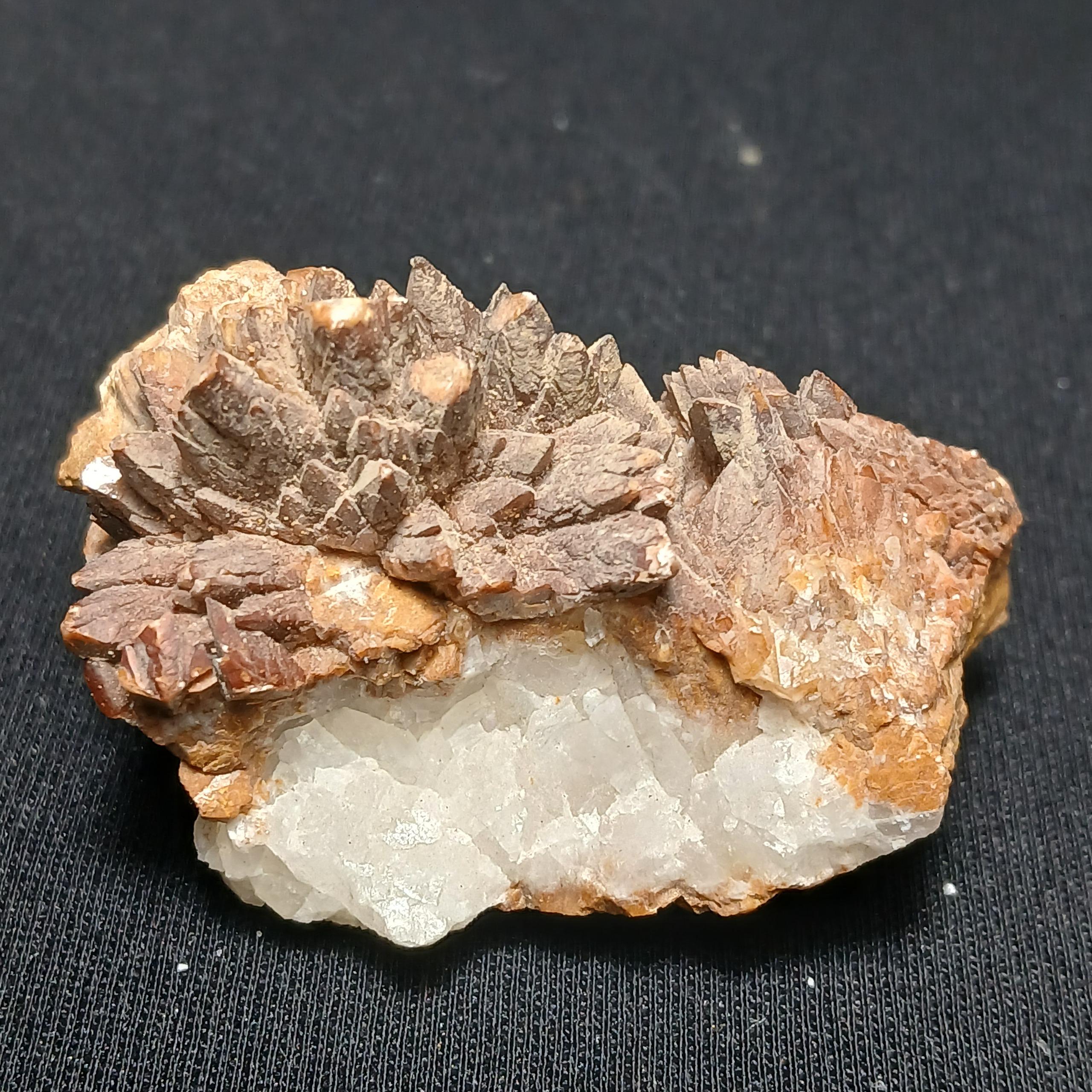 کلسیت هماتوئیدی کد46_ابعاد5×2سانت