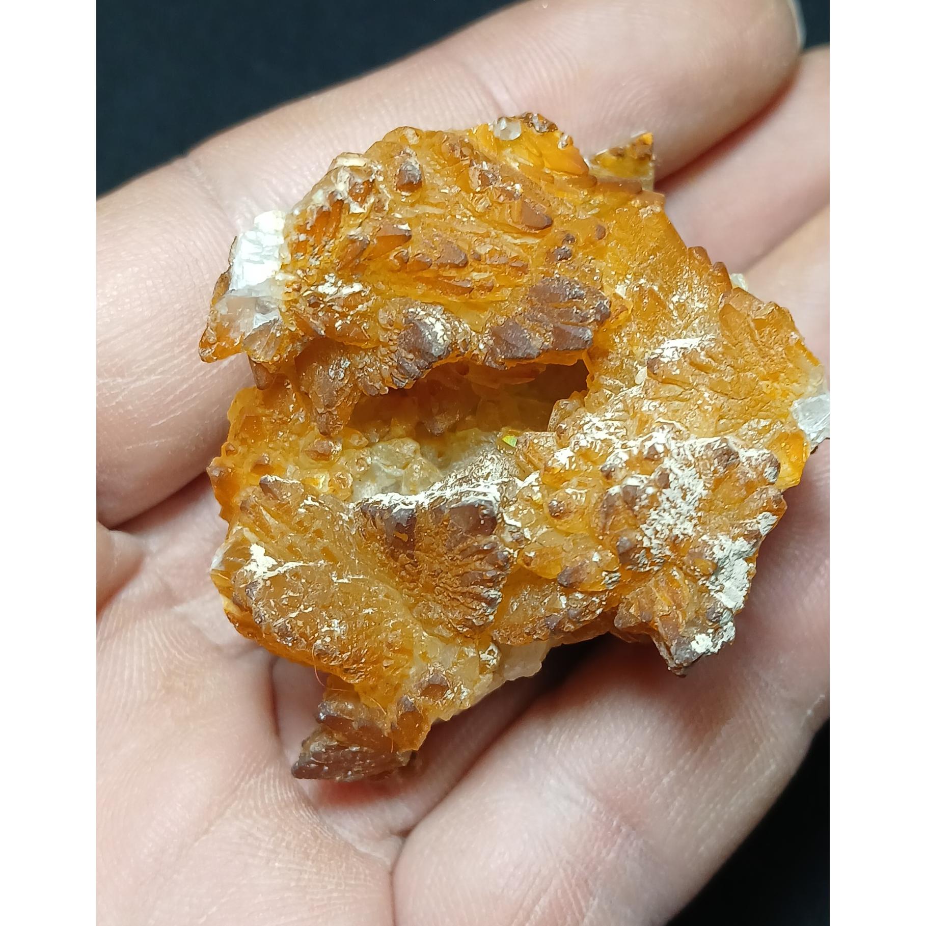 کلسیت فلاورهماتوئیدکد118 _ابعاد4×4سانت