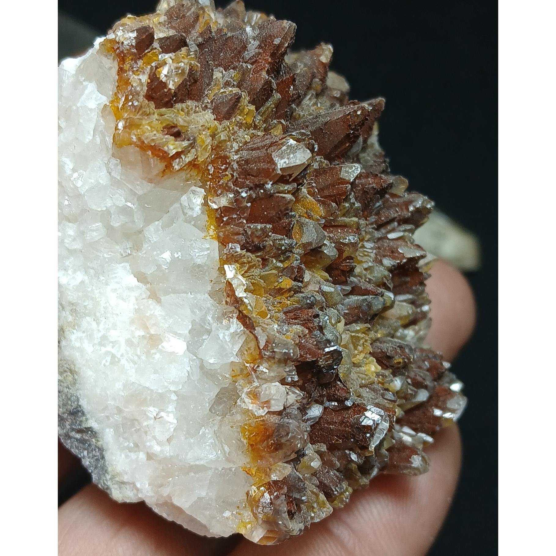 کلسیت هماتوئیدی کد48 _ابعاد6×4سانت