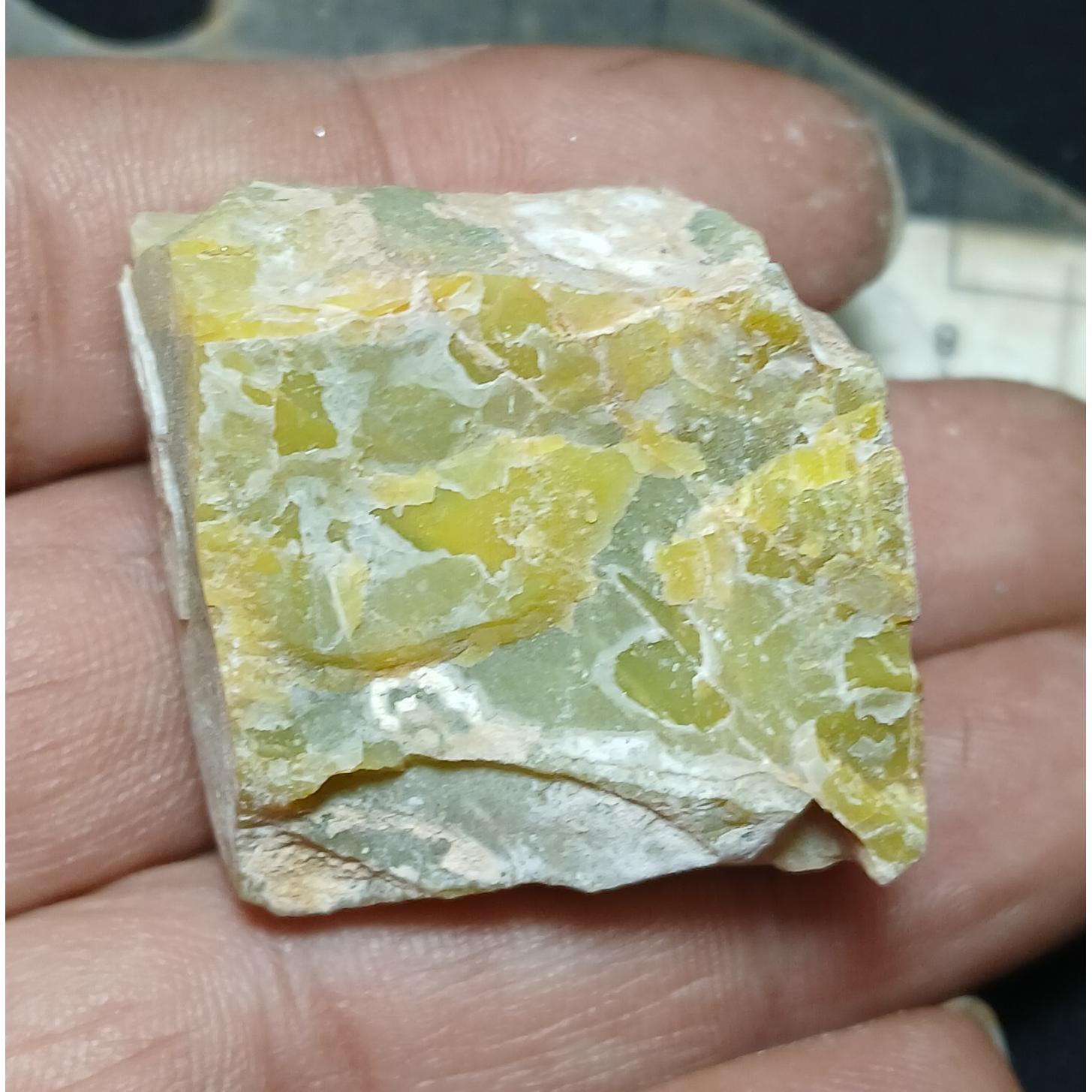 یشم (سرپانتین) کد116 _ابعاد3×3سانت