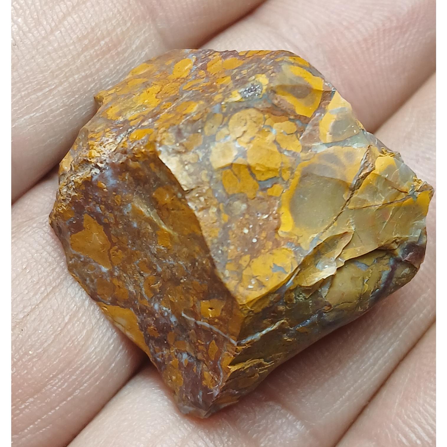 جاسپر زرد کد12 _ابعاد3×3سانت